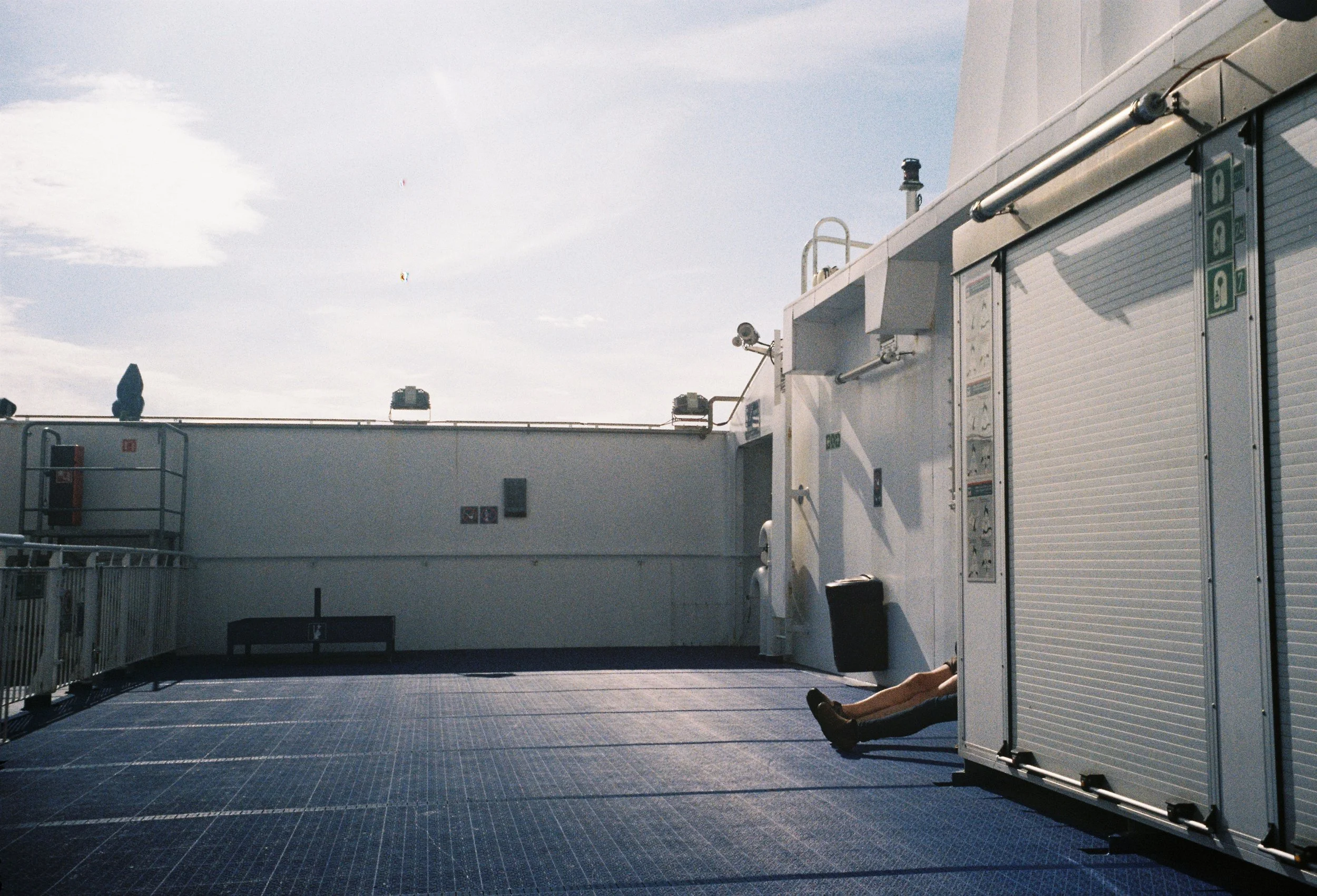 R1-00896-005A.jpg