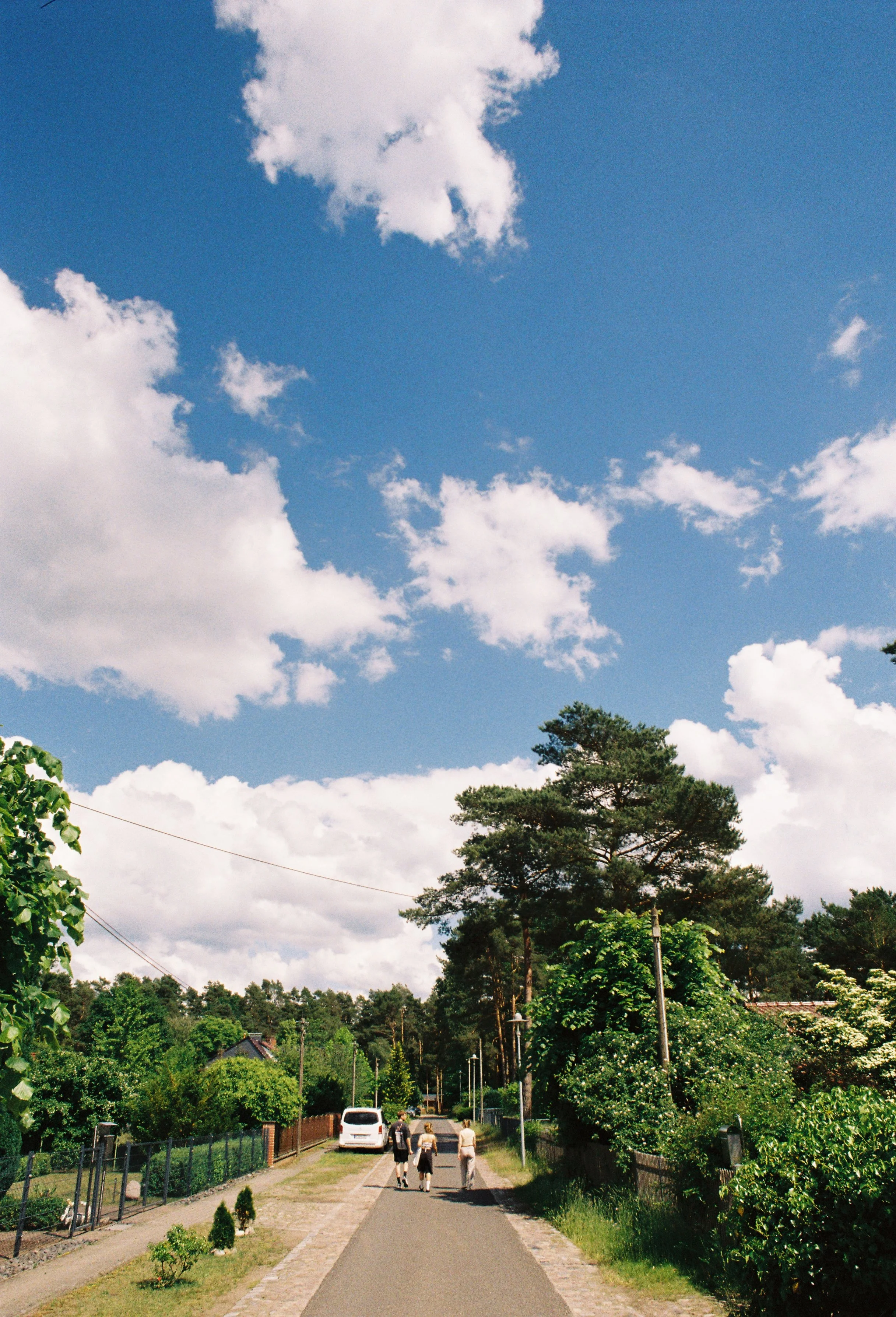 R1-05048-030A.jpg