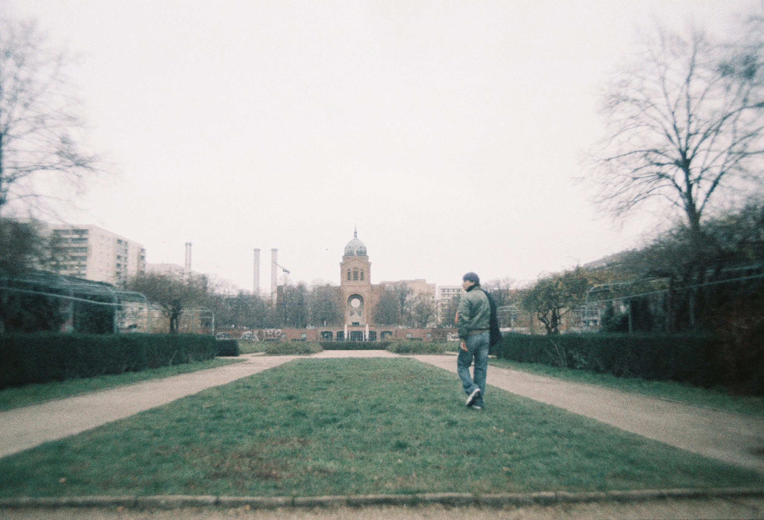 R1-08123-0024.jpg
