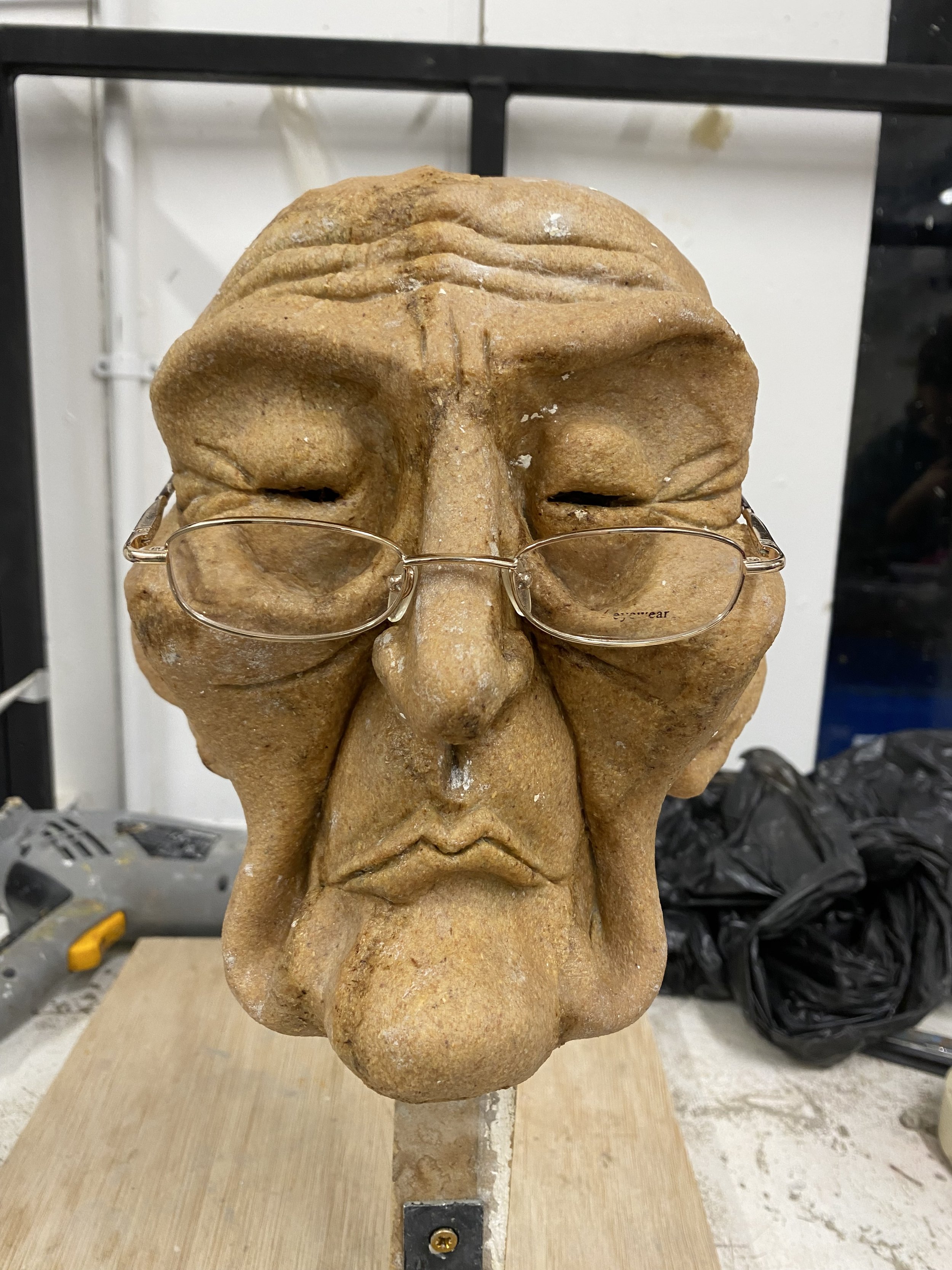 Covered sculpt in worbla and smoothed it out 
