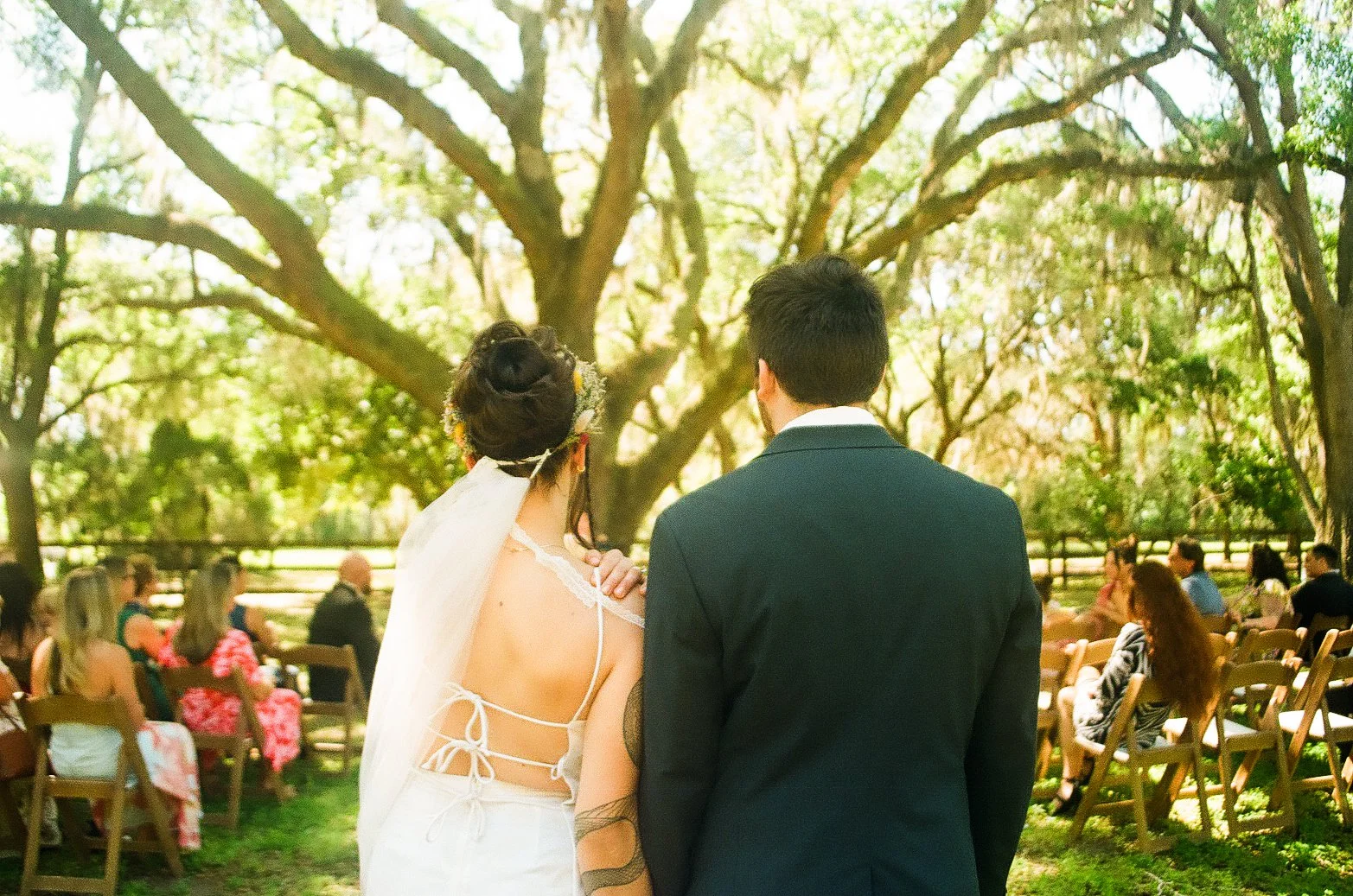 carlysirvenphotography-carmen&landon-wedding-film-24.jpg