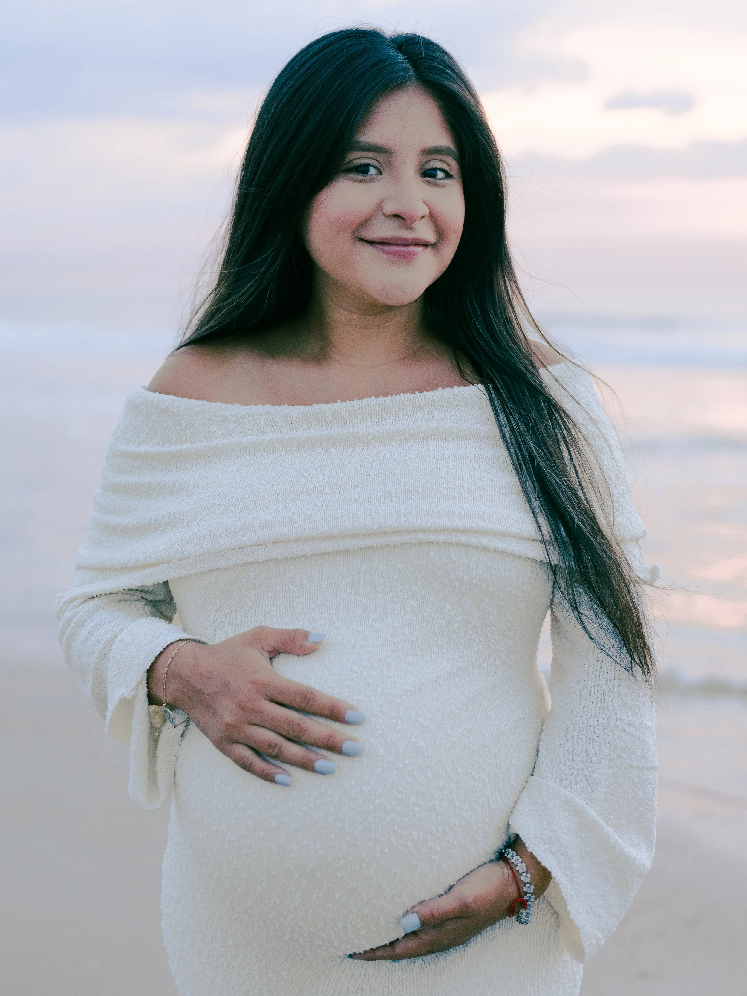 carlysirvenphotography-ariana&hunter-maternity-3.jpg