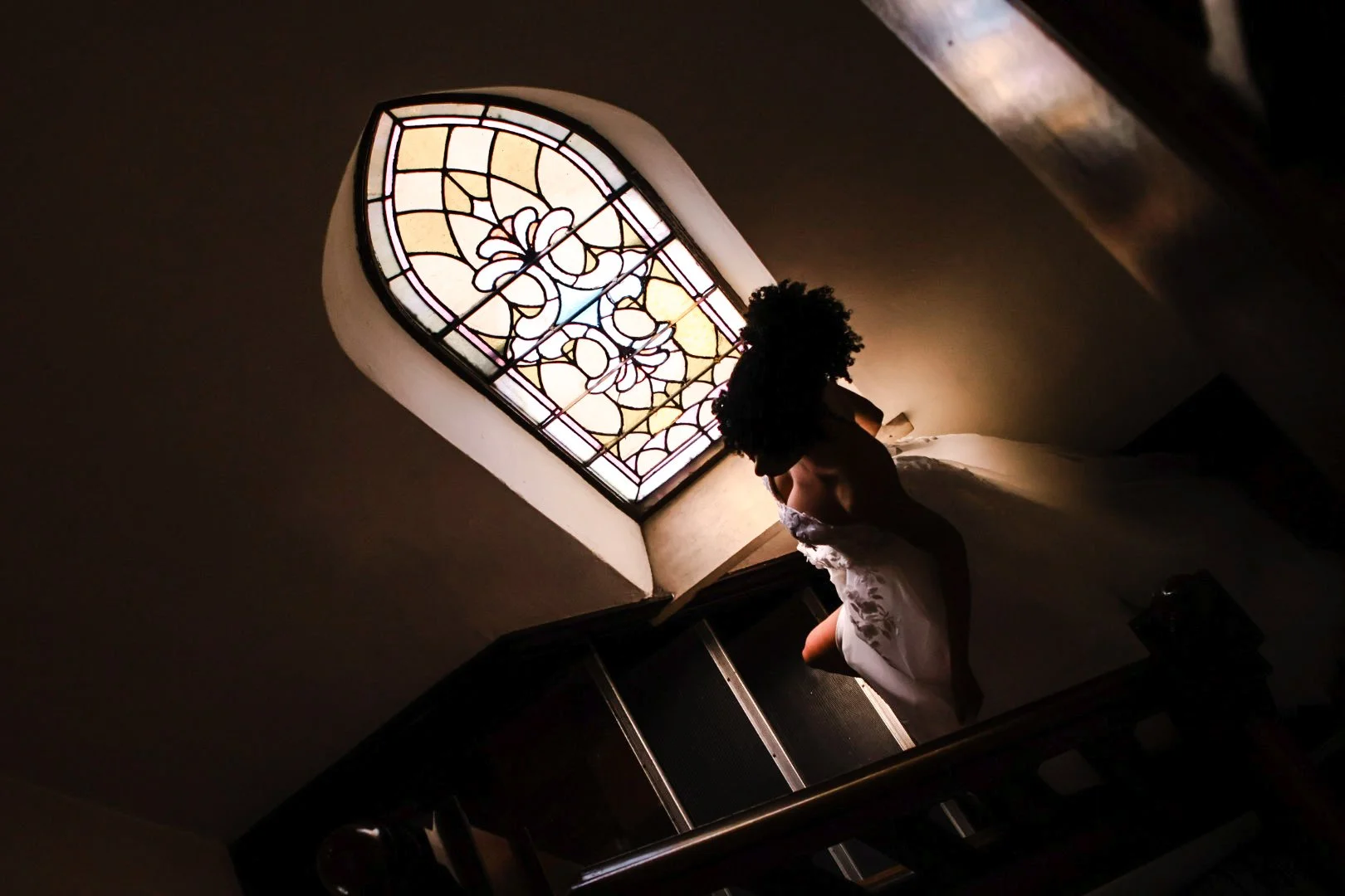 FULL DAY - WEDDING

- 8 hours of coverage 
- 1 photographer (Option to add a second shooter) 
- Private online gallery 
- Includes 400 beautifully edited images 
- High-resolution edited images available for download and sharing
- Free engagement ses