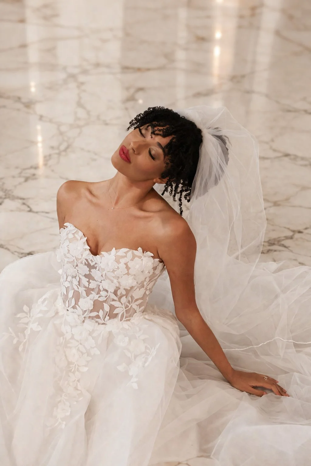 MICRO - WEDDING

- 6 hours of coverage
- 1 photographer (Option to add a second shooter) 
- Private online gallery 
- Includes 150 beautifully edited images 
- High-resolution edited images available for download and sharing
- Half priced engagement 