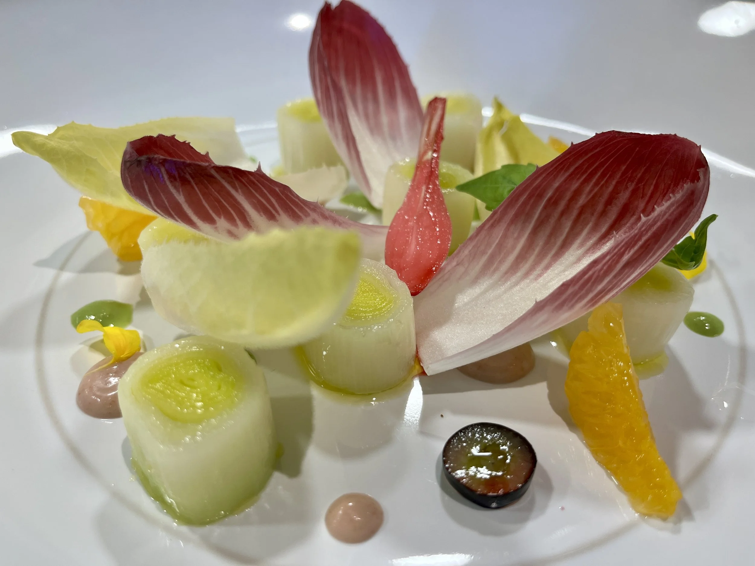Chef privé Antoine Bonnet, Courchevel, Méribel, Saint Martin de Belleville, Val d’Isère, Alpe d’Huez, Saint-Tropez, Gordes, Saint-Rémy-de-Provence, Saint-Jean-Cap-Ferrat, Cap Ferret, Biarritz, Hossegor, Saint-Barthélemy, Dubai, Los Angeles, Miami.