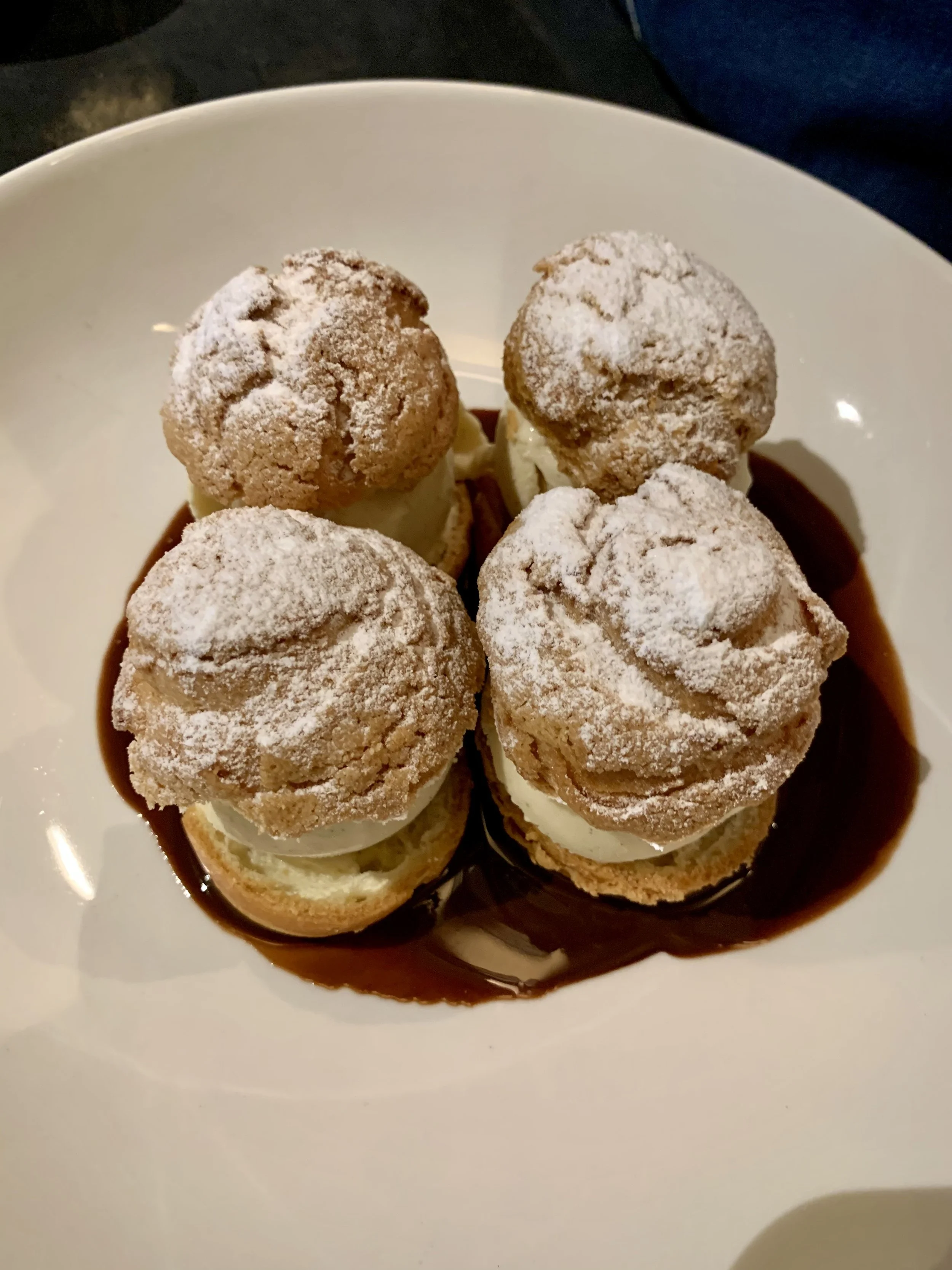 Profiteroles 