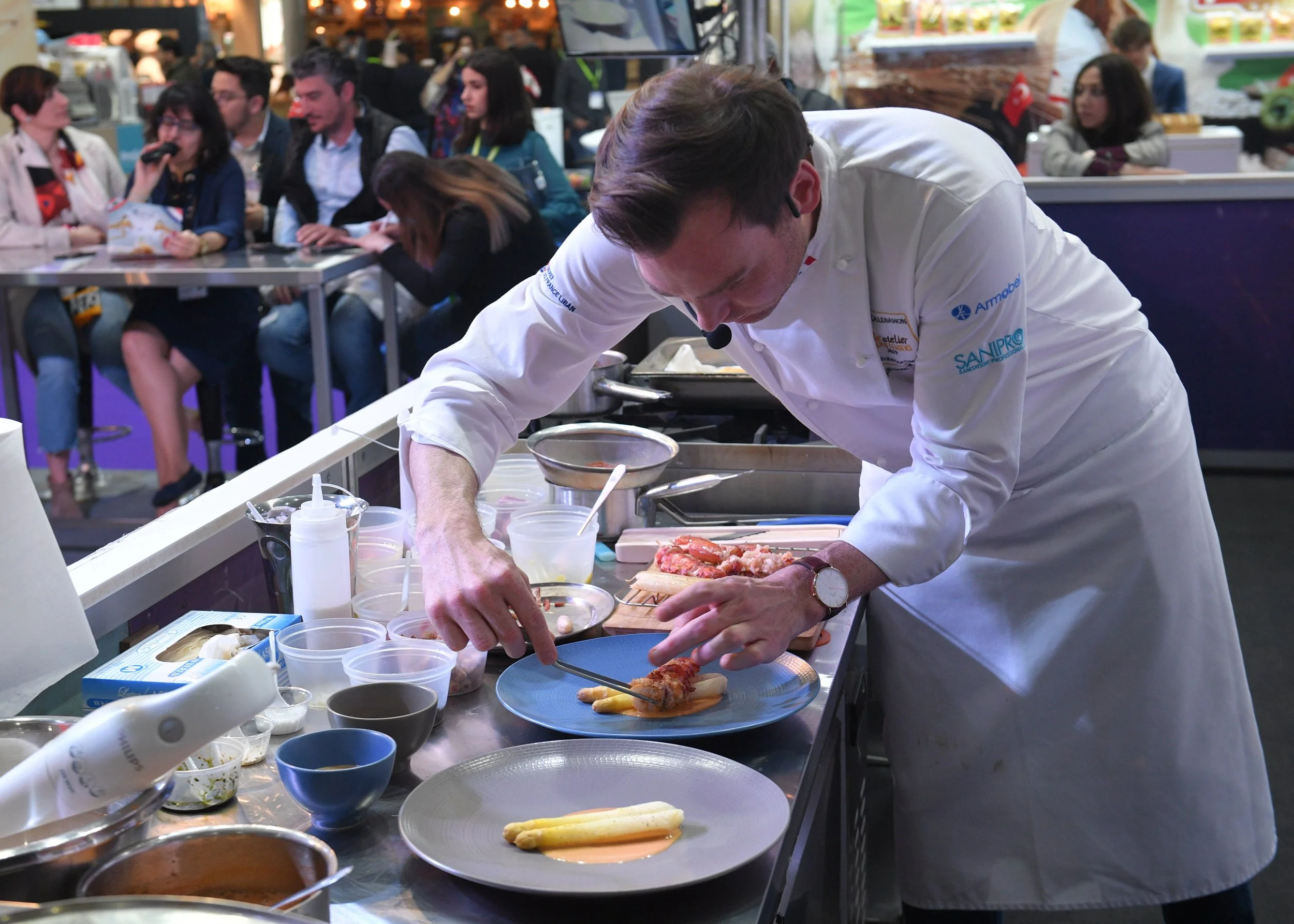Chef privé Antoine Bonnet, Courchevel, Méribel, Saint Martin de Belleville, Val d’Isère, Alpe d’Huez, Saint-Tropez, Gordes, Saint-Rémy-de-Provence, Saint-Jean-Cap-Ferrat, Cap Ferret, Biarritz, Hossegor, Saint-Barthélemy, Dubai, Los Angeles, Miami.