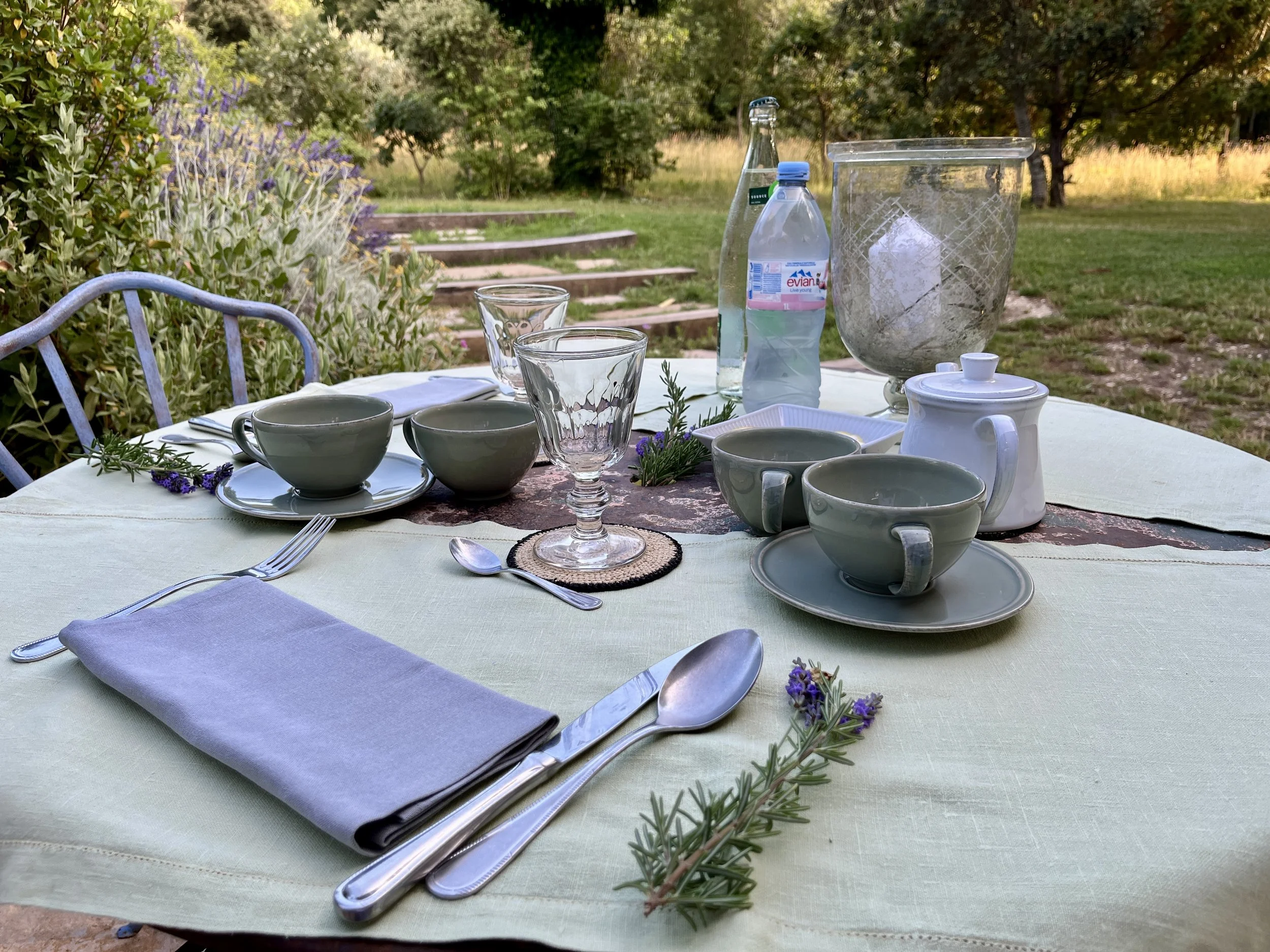 Chef privé Antoine Bonnet, Courchevel, Méribel, Saint Martin de Belleville, Val d’Isère, Alpe d’Huez, Saint-Tropez, Gordes, Saint-Rémy-de-Provence, Saint-Jean-Cap-Ferrat, Cap Ferret, Biarritz, Hossegor, Saint-Barthélemy, Dubai, Los Angeles, Miami.
