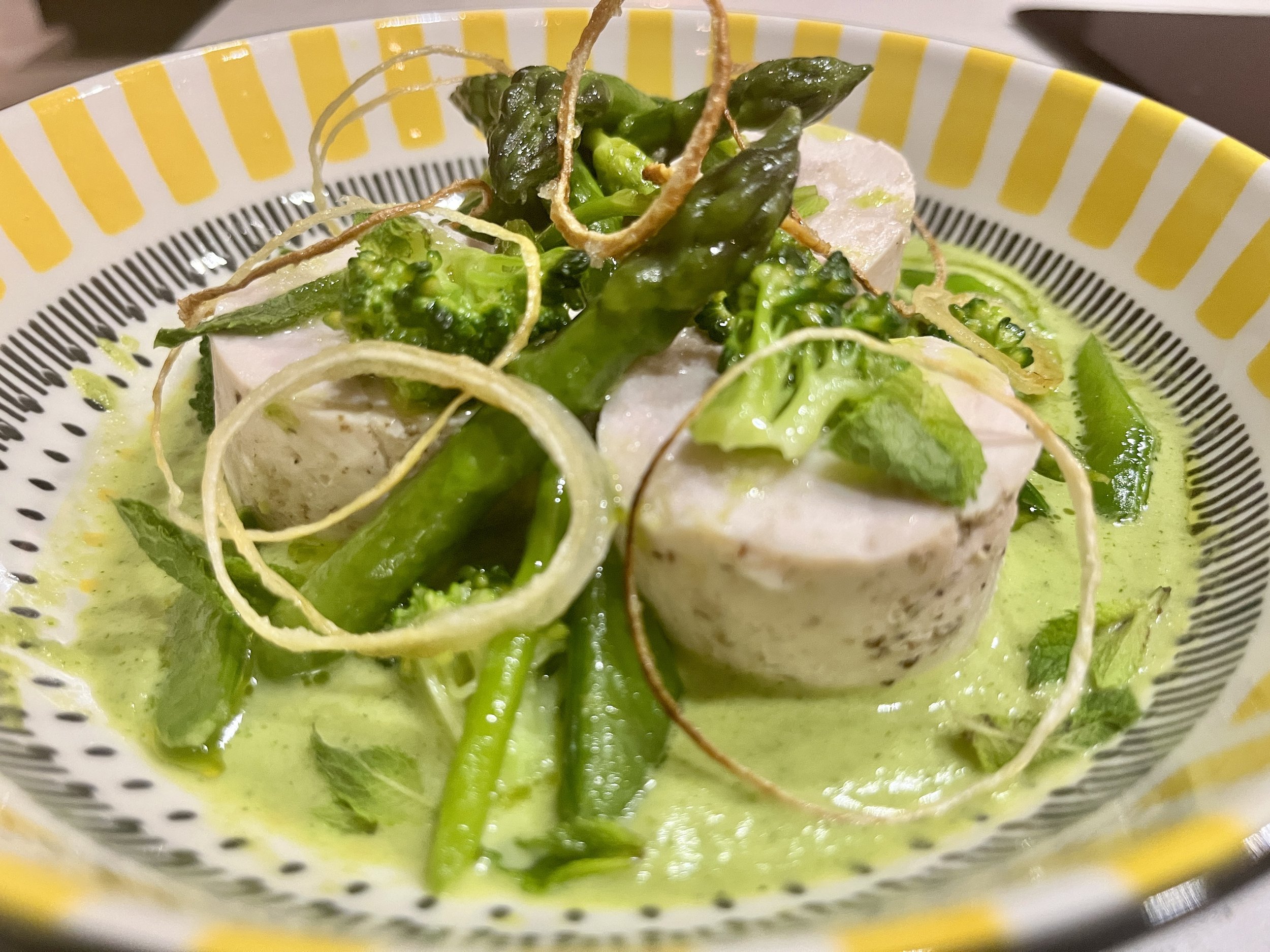 Volaille, asperges vertes 