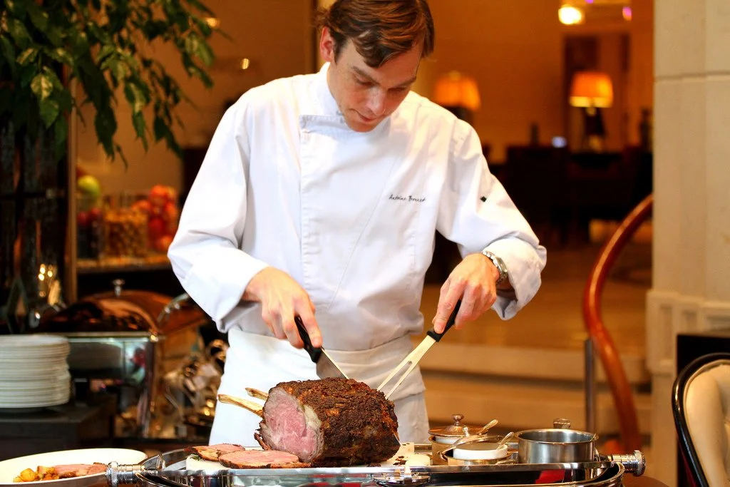 Chef privé Antoine Bonnet, Courchevel, Méribel, Saint Martin de Belleville, Val d’Isère, Alpe d’Huez, Saint-Tropez, Gordes, Saint-Rémy-de-Provence, Saint-Jean-Cap-Ferrat, Cap Ferret, Biarritz, Hossegor, Saint-Barthélemy, Dubai, Los Angeles, Miami.