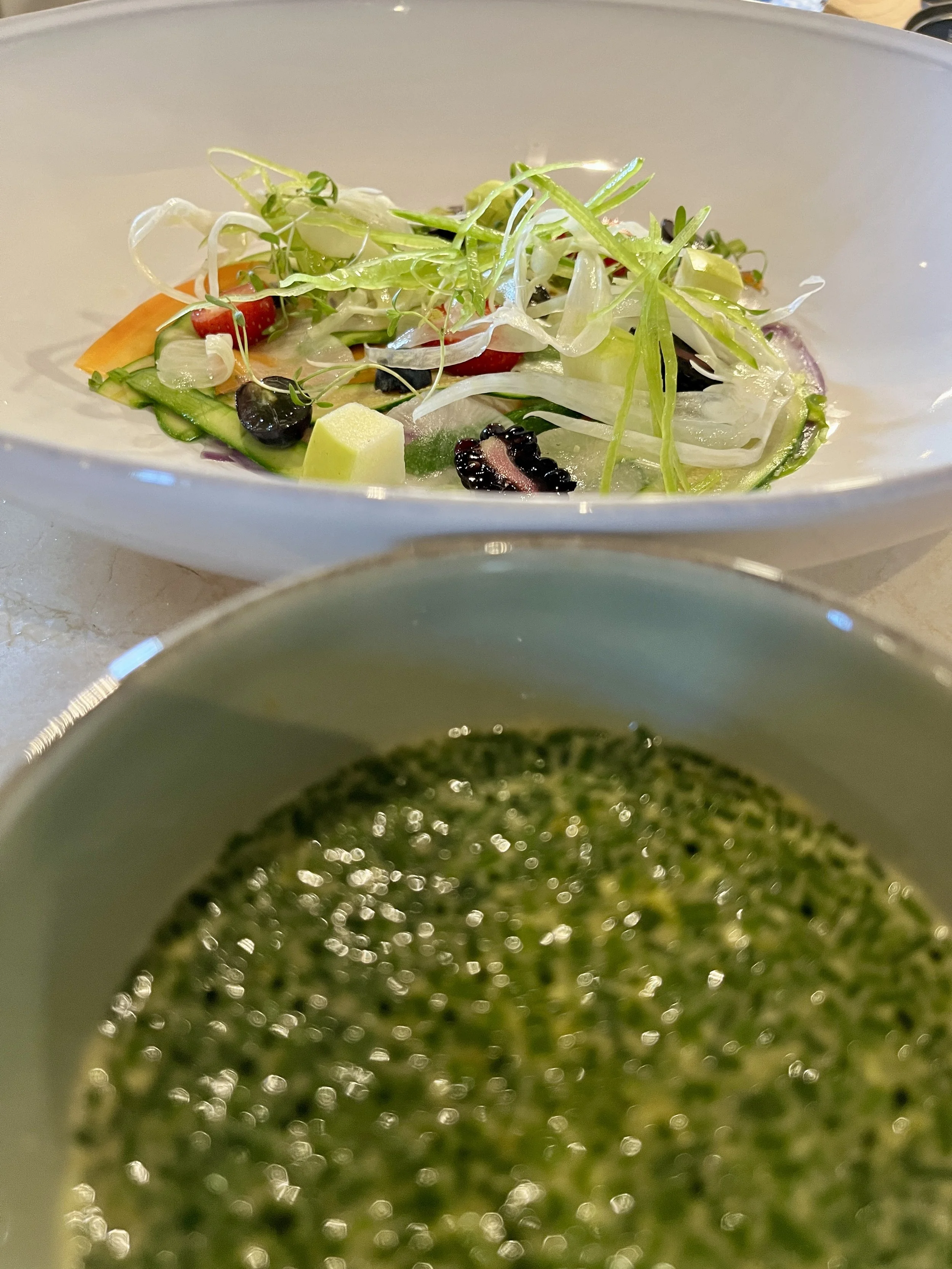 Chef privé Antoine Bonnet, Courchevel, Méribel, Saint Martin de Belleville, Val d’Isère, Alpe d’Huez, Saint-Tropez, Gordes, Saint-Rémy-de-Provence, Saint-Jean-Cap-Ferrat, Cap Ferret, Biarritz, Hossegor, Saint-Barthélemy, Dubai, Los Angeles, Miami.