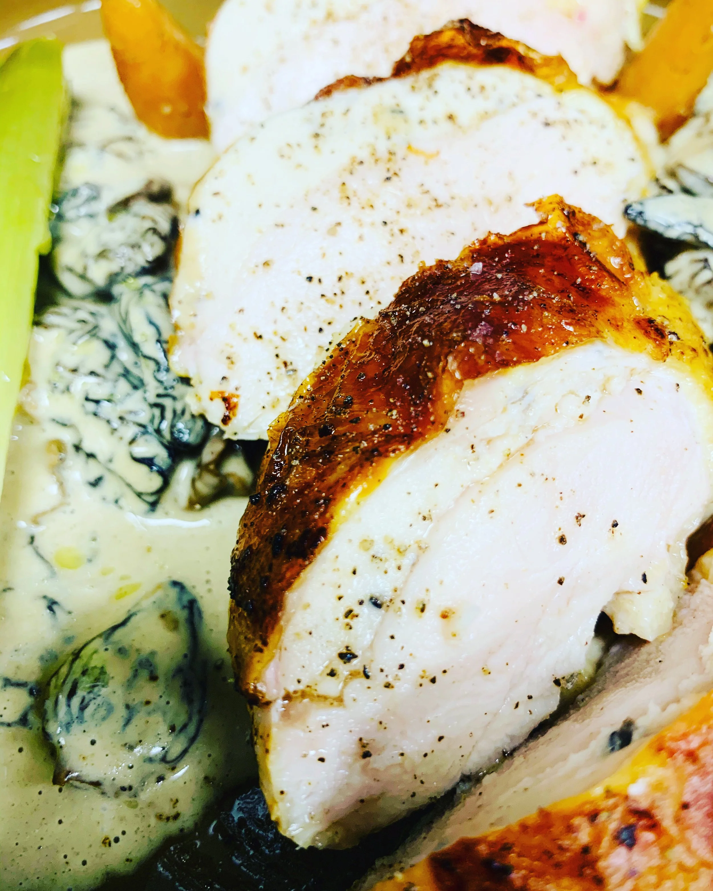 Chef privé Antoine Bonnet, Courchevel, Méribel, Saint Martin de Belleville, Val d’Isère, Alpe d’Huez, Saint-Tropez, Gordes, Saint-Rémy-de-Provence, Saint-Jean-Cap-Ferrat, Cap Ferret, Biarritz, Hossegor, Saint-Barthélemy, Dubai, Los Angeles, Miami.