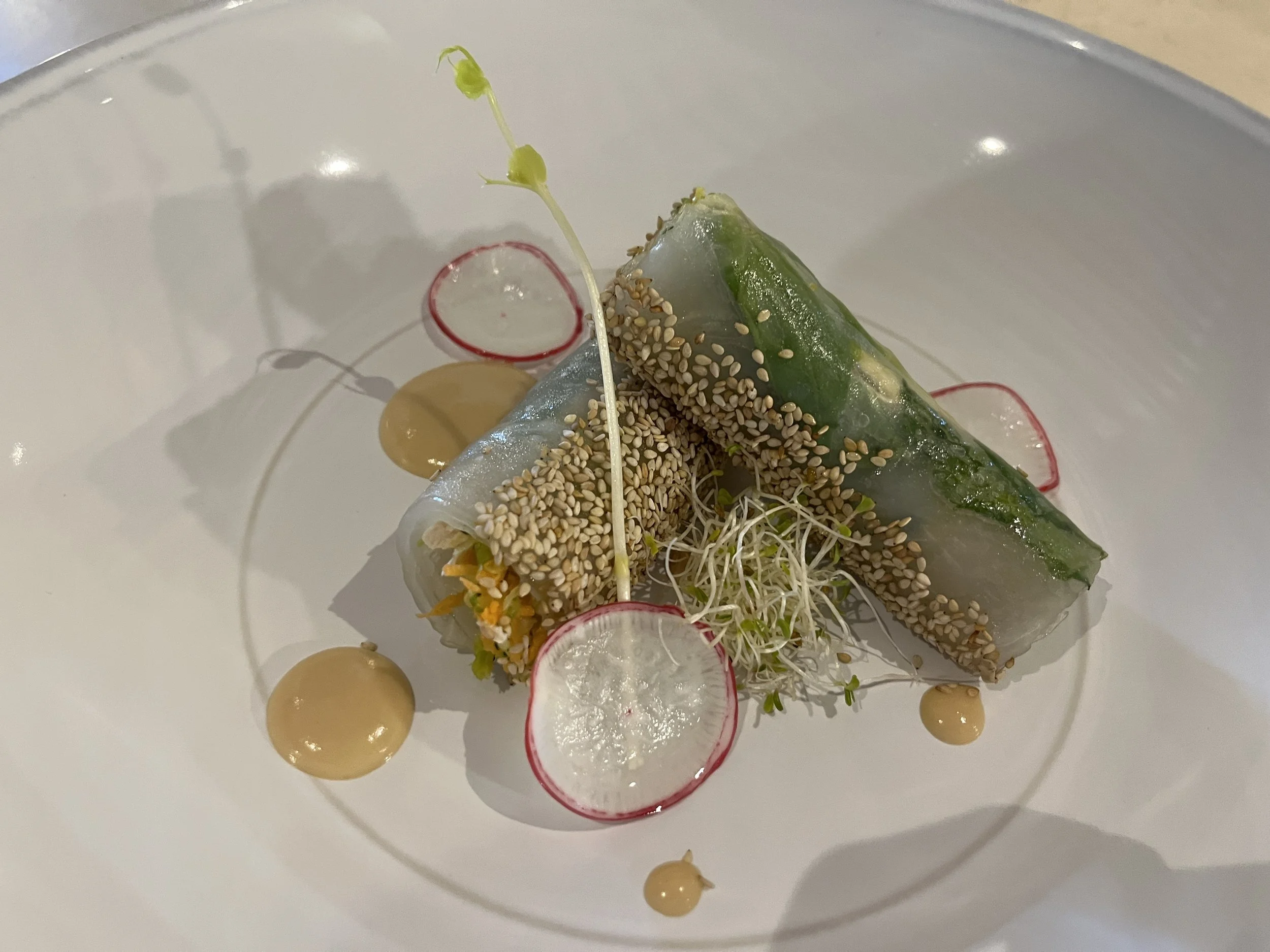 Chef privé Antoine Bonnet, Courchevel, Méribel, Saint Martin de Belleville, Val d’Isère, Alpe d’Huez, Saint-Tropez, Gordes, Saint-Rémy-de-Provence, Saint-Jean-Cap-Ferrat, Cap Ferret, Biarritz, Hossegor, Saint-Barthélemy, Dubai, Los Angeles, Miami.