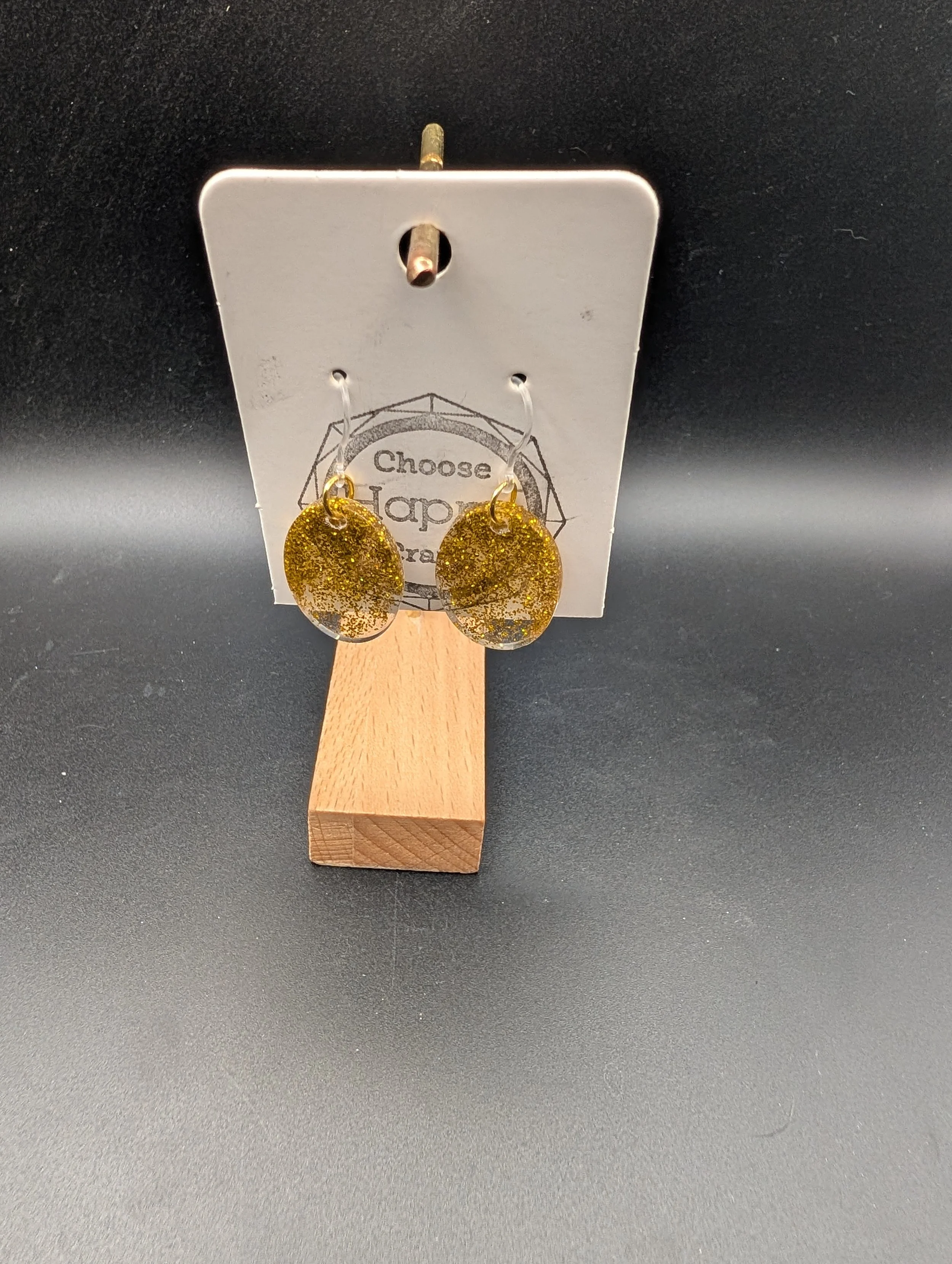 Gold Glitter flowing to Clear Dangles