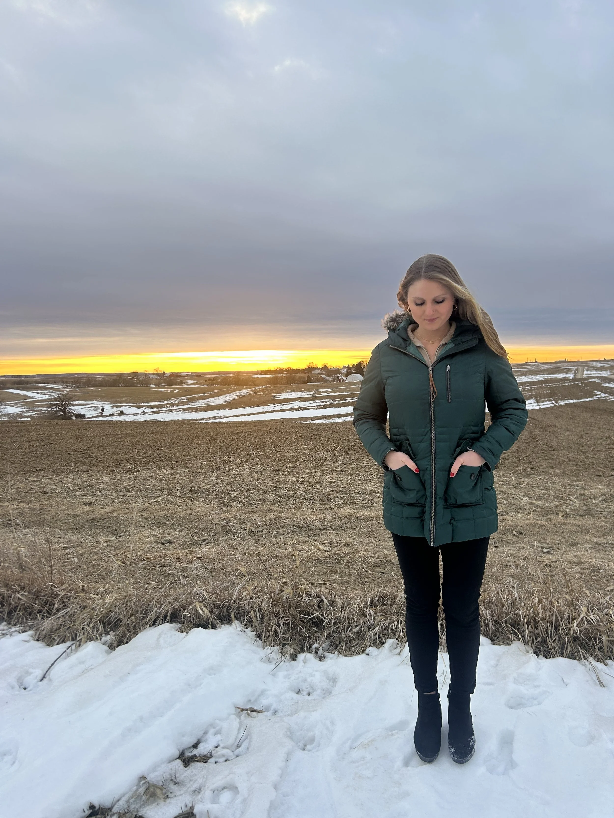 Professional looking down.jpeg