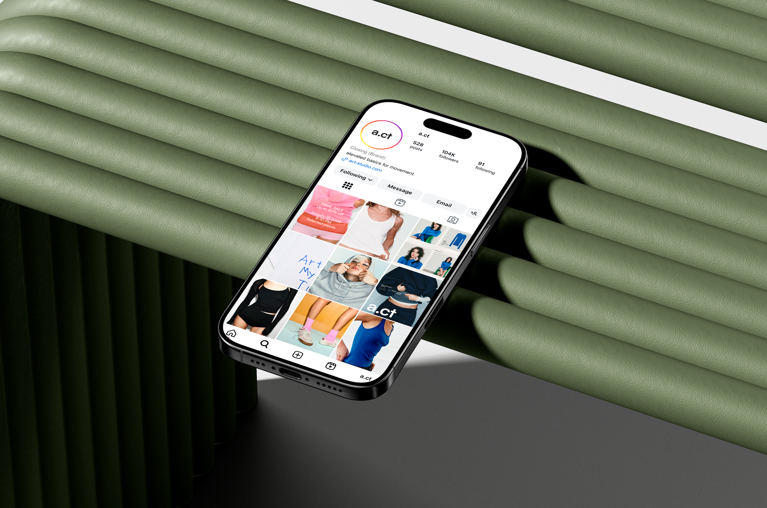 iPhone-16-pro-mockup-on-the-bench-isometric.png