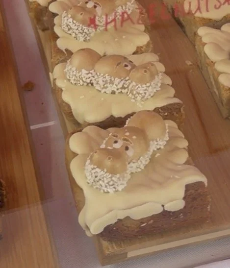 Loaded White Kinder Bueno Blondie