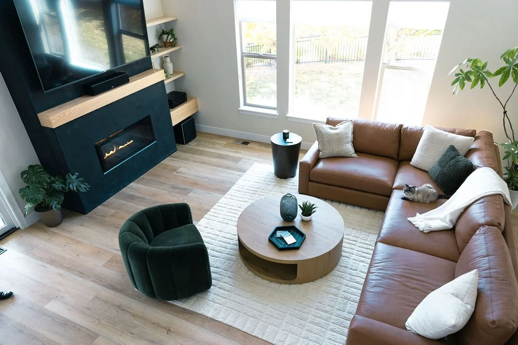 LisaDesigner-5625 (1).jpg