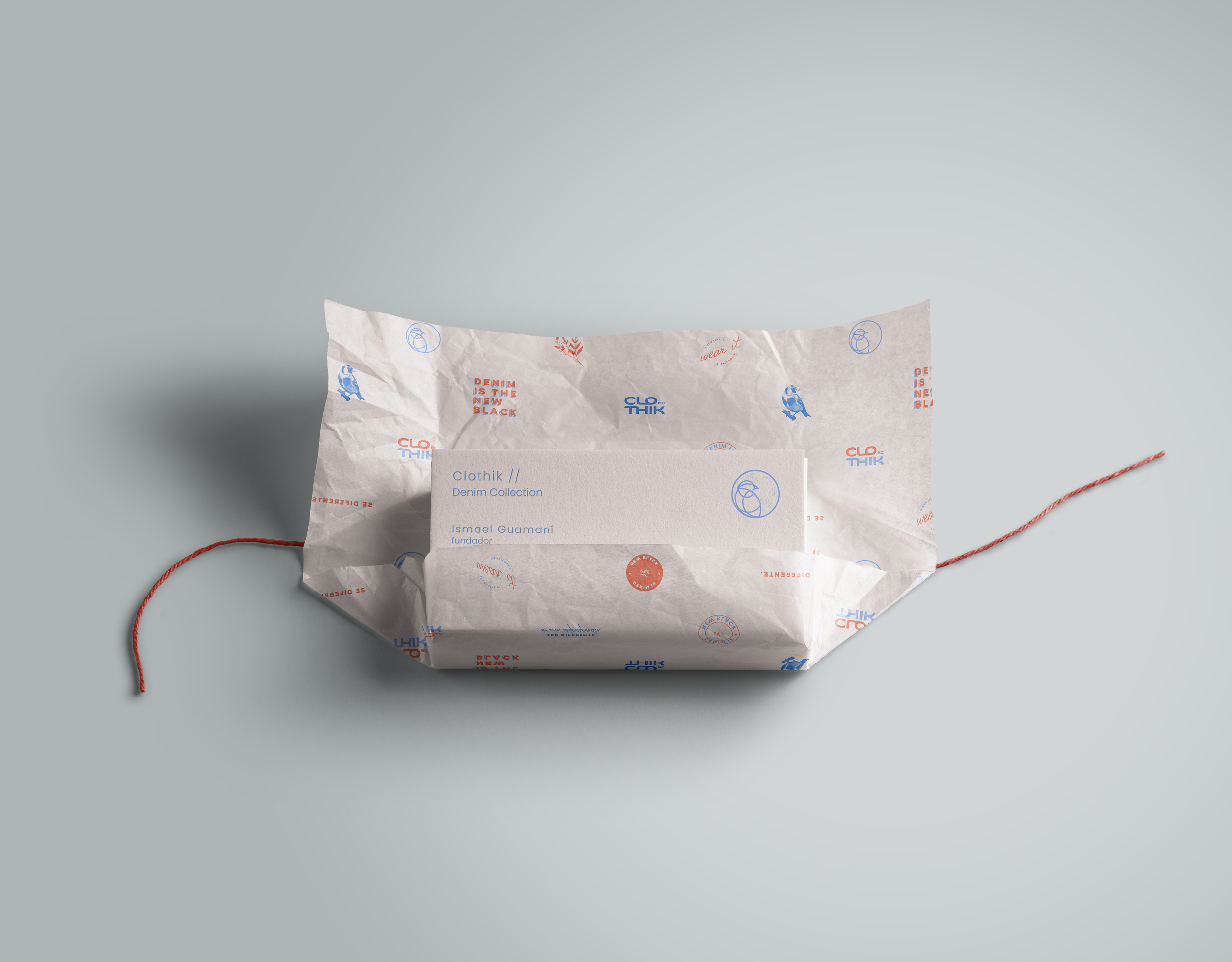Papel Mockup.png