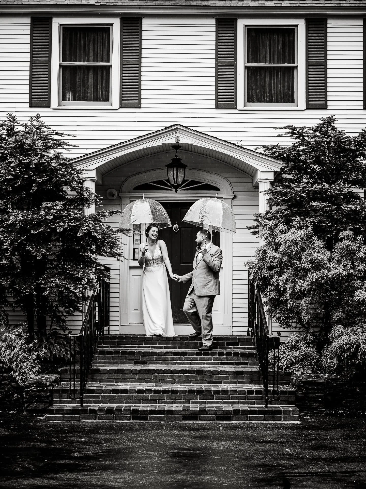Rain on your wedding day? Sometimes it makes the most magical moments. ☔️✨

This sweet couple didn&rsquo;t let a few raindrops stop the celebration&mdash;grabbing an umbrella and embracing the moment instead. The result? A romantic, storybook photo f