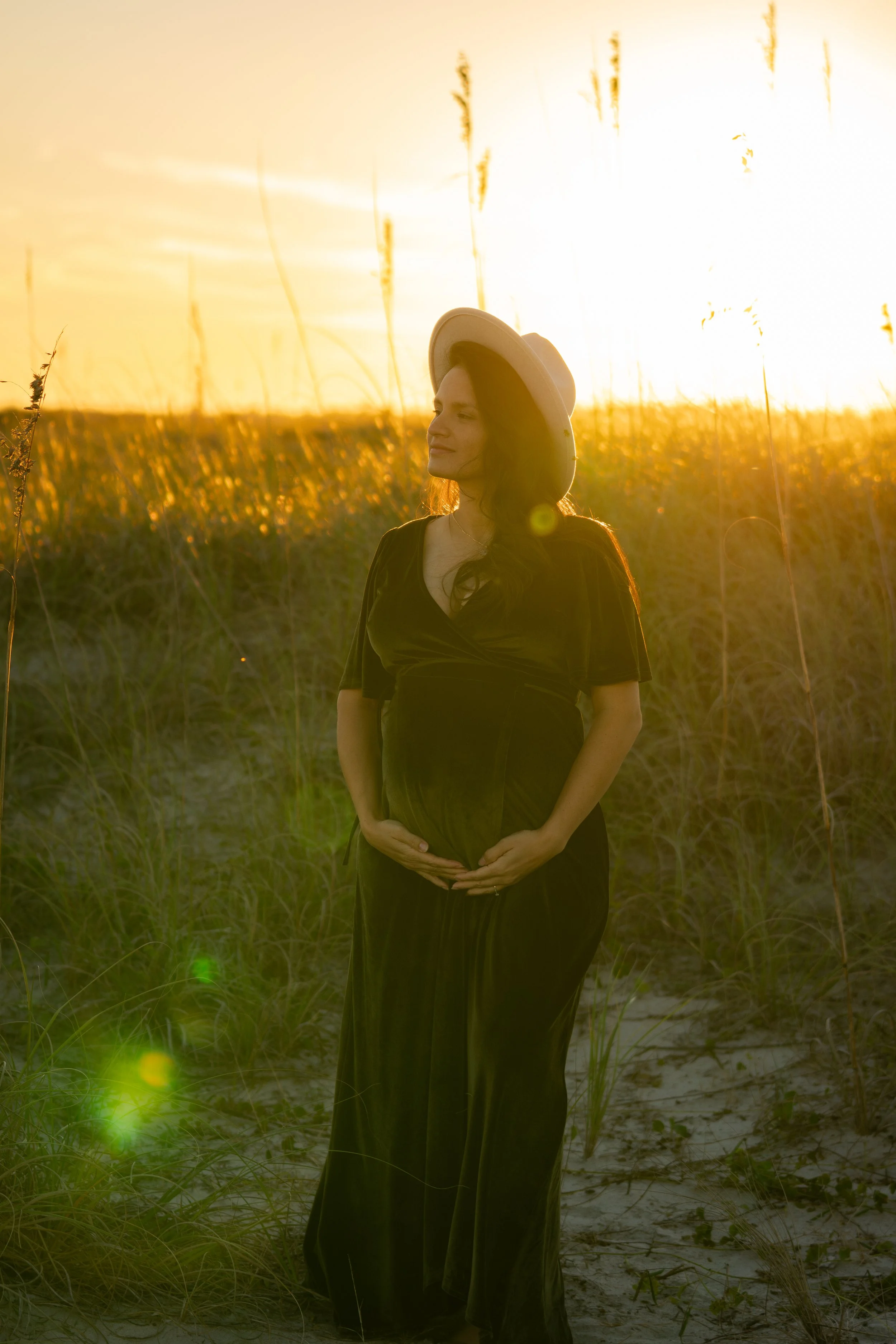 maternity photographer wilmington nc wrightsville beach north carolina