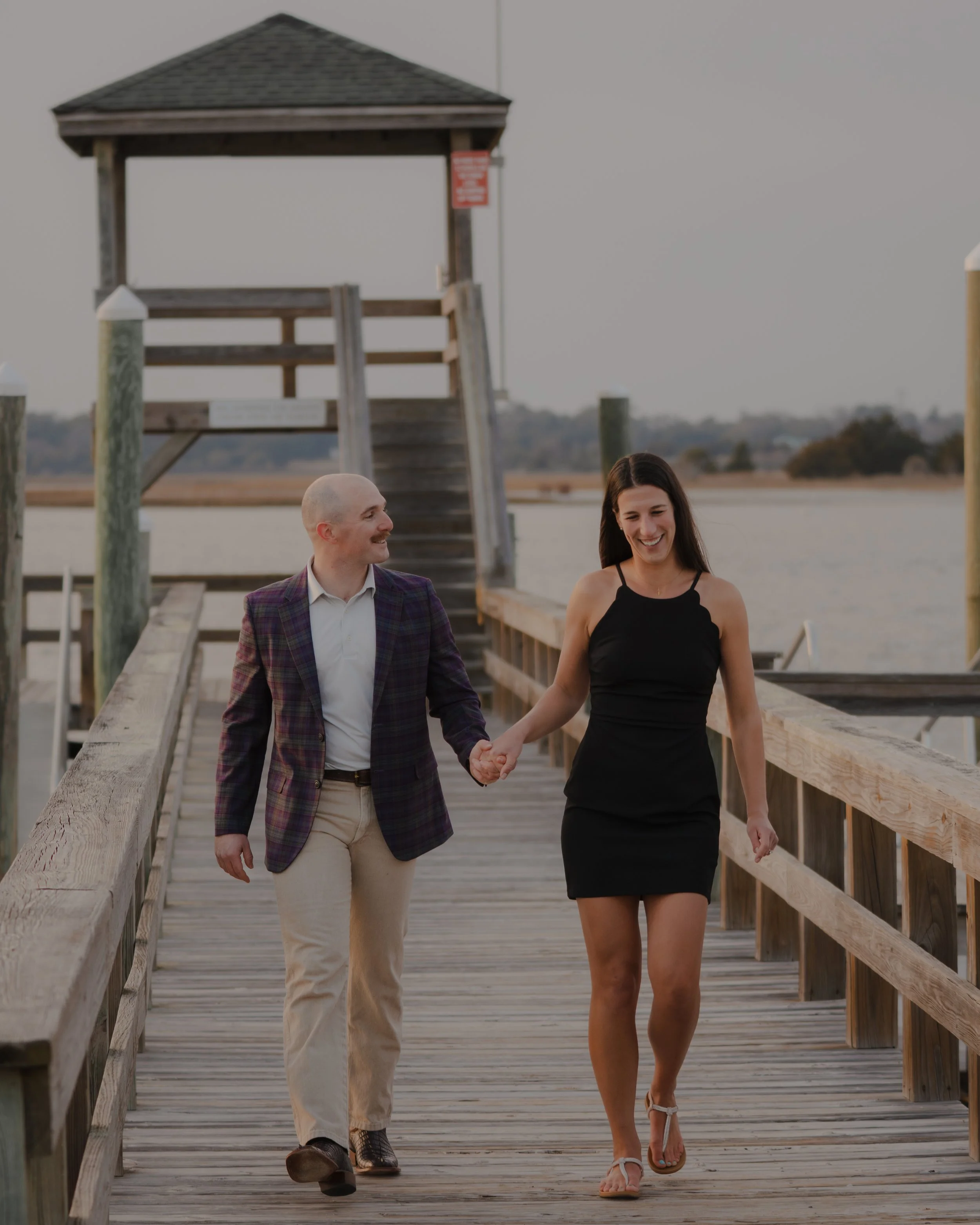 Engagement Photographer in Wilmington, North Carolina / Wilmington, NC photographer / proposal photographer in wilmington nc / proposal photographer wrightsville beach nc / couples photographer / maternity photographer / Wrightsville Beach NC / Carol