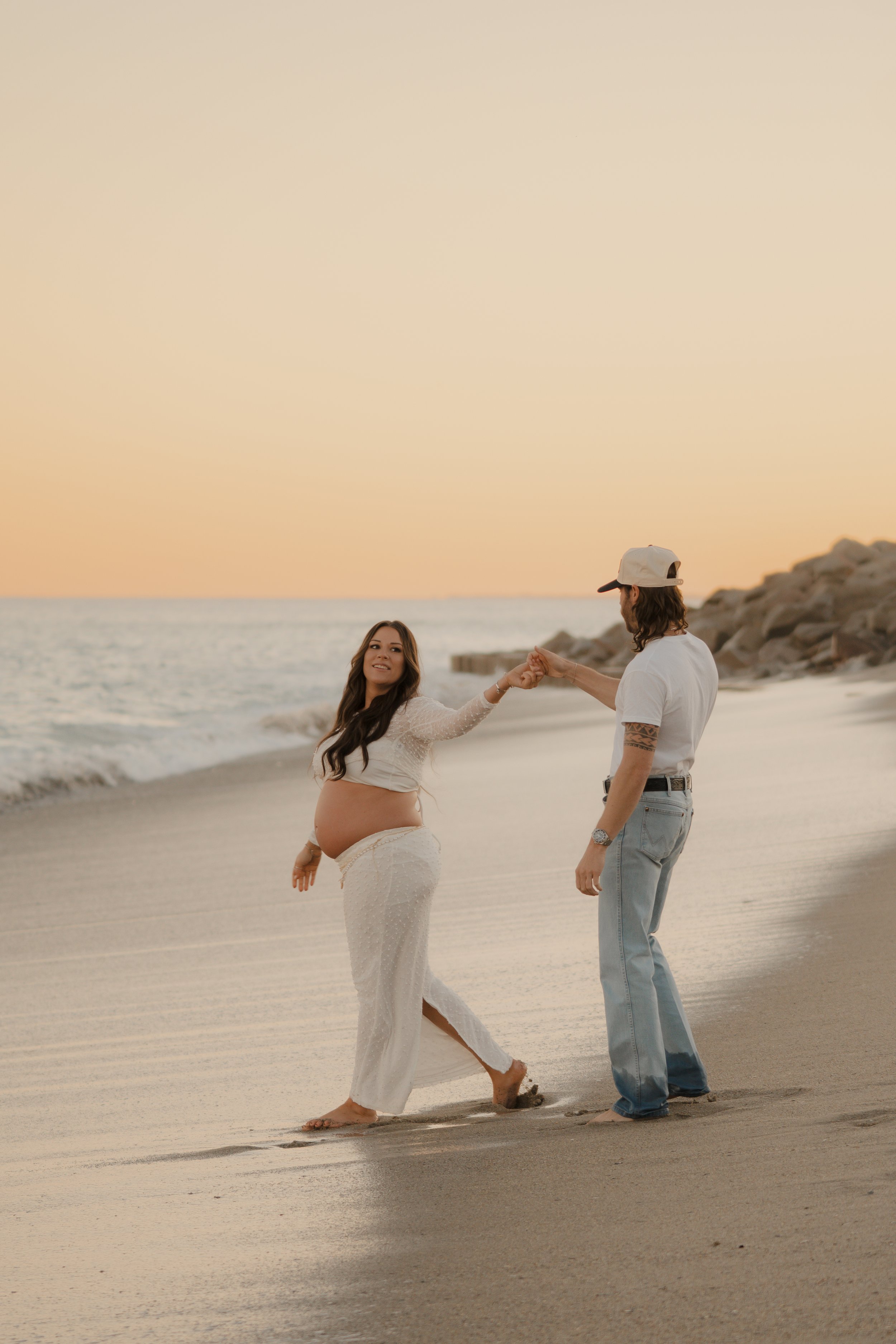 Engagement Photographer in Wilmington, North Carolina / Wilmington, NC photographer / proposal photographer in wilmington nc / proposal photographer wrightsville beach nc / couples photographer / maternity photographer / Wrightsville Beach NC / Carol