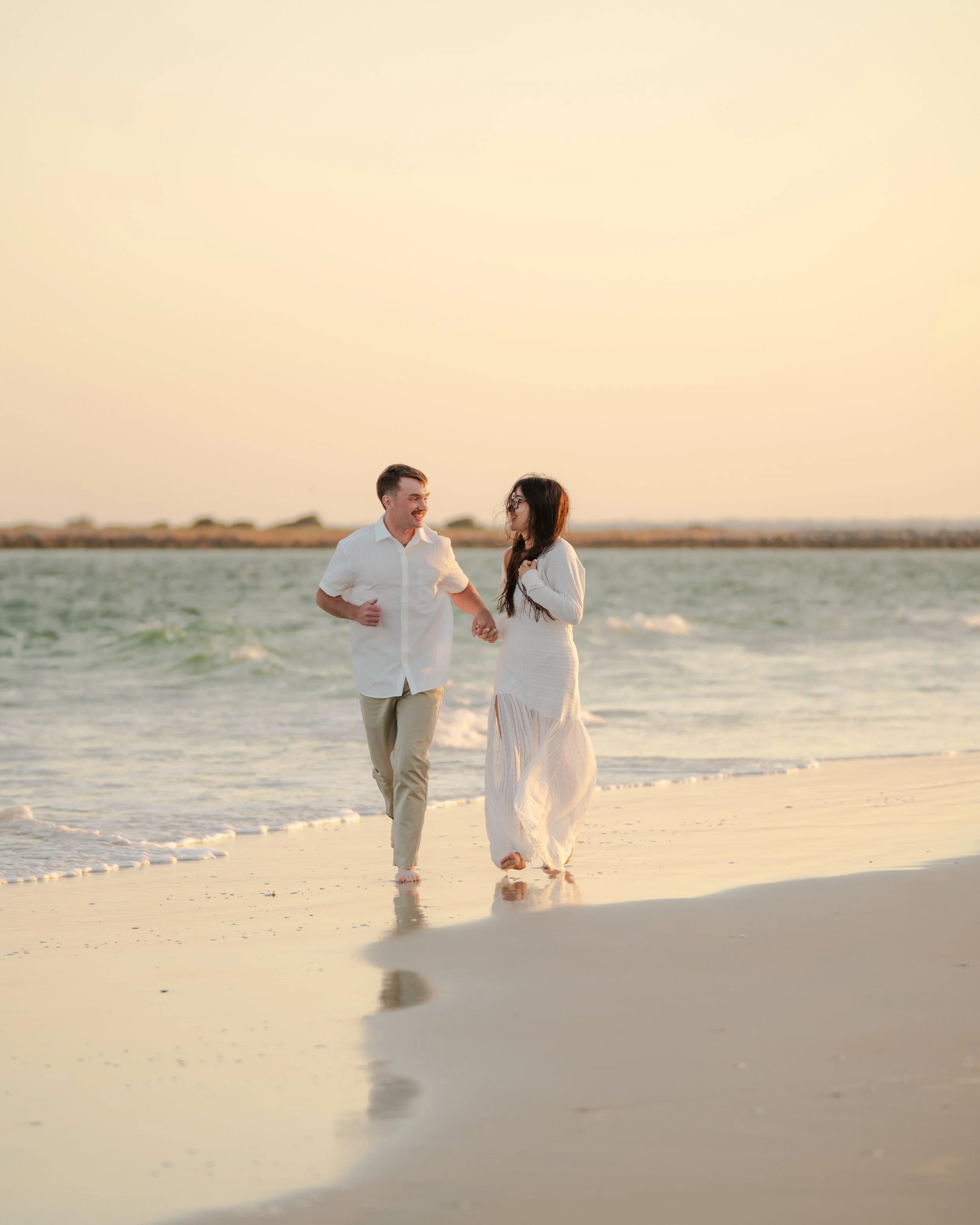 Engagement Photographer in Wilmington, North Carolina / Wilmington, NC photographer / couples photographer / maternity photographer / Wrightsville Beach NC / Carolina Beach / Kure Beach