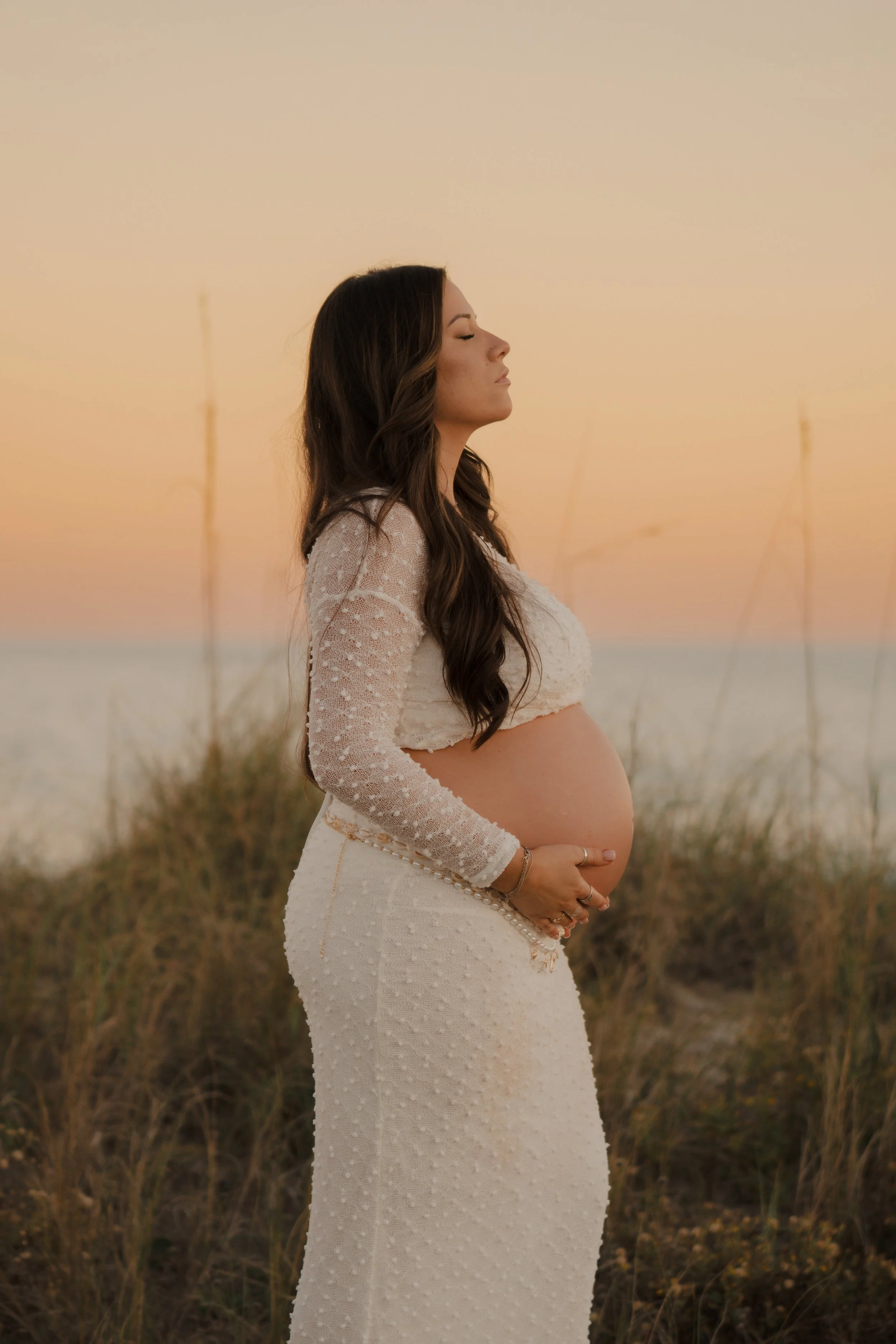 maternity photoshoot wilmington nc beach.jpg