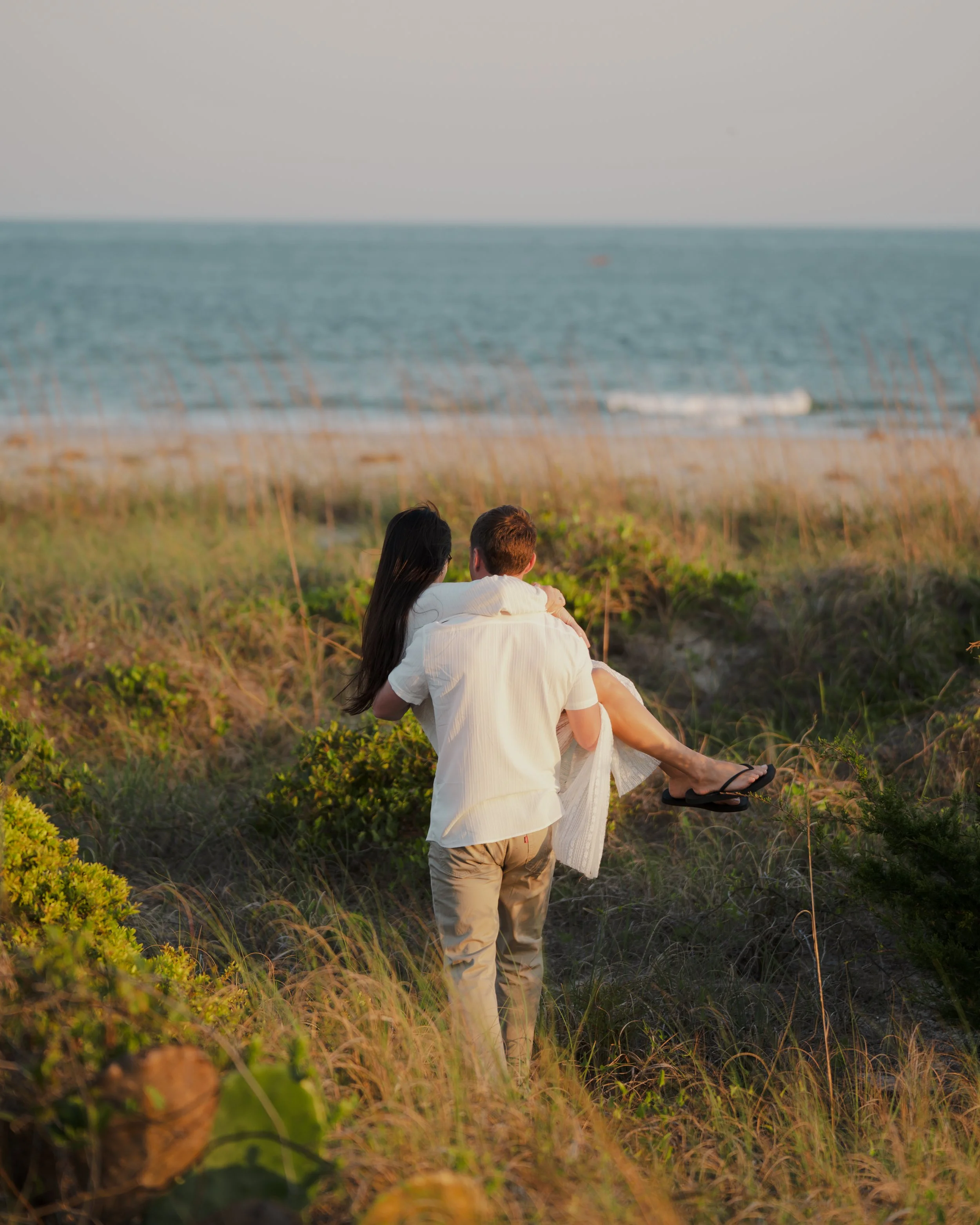 Engagement Photographer in Wilmington, North Carolina / Wilmington, NC photographer / couples photographer / maternity photographer / Wrightsville Beach NC / Carolina Beach / Kure Beach