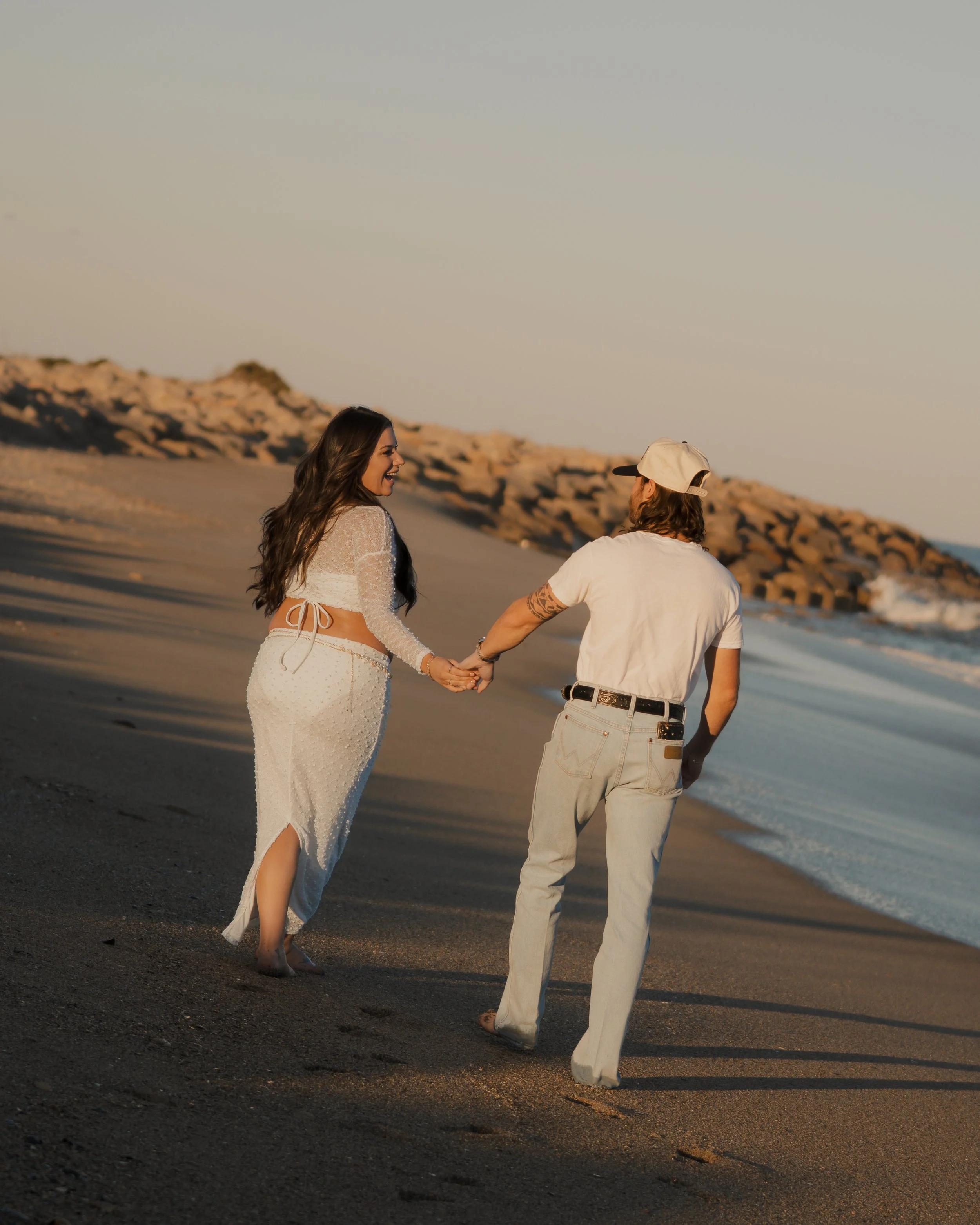 maternity couples photoshoot fort fisher nc.jpg