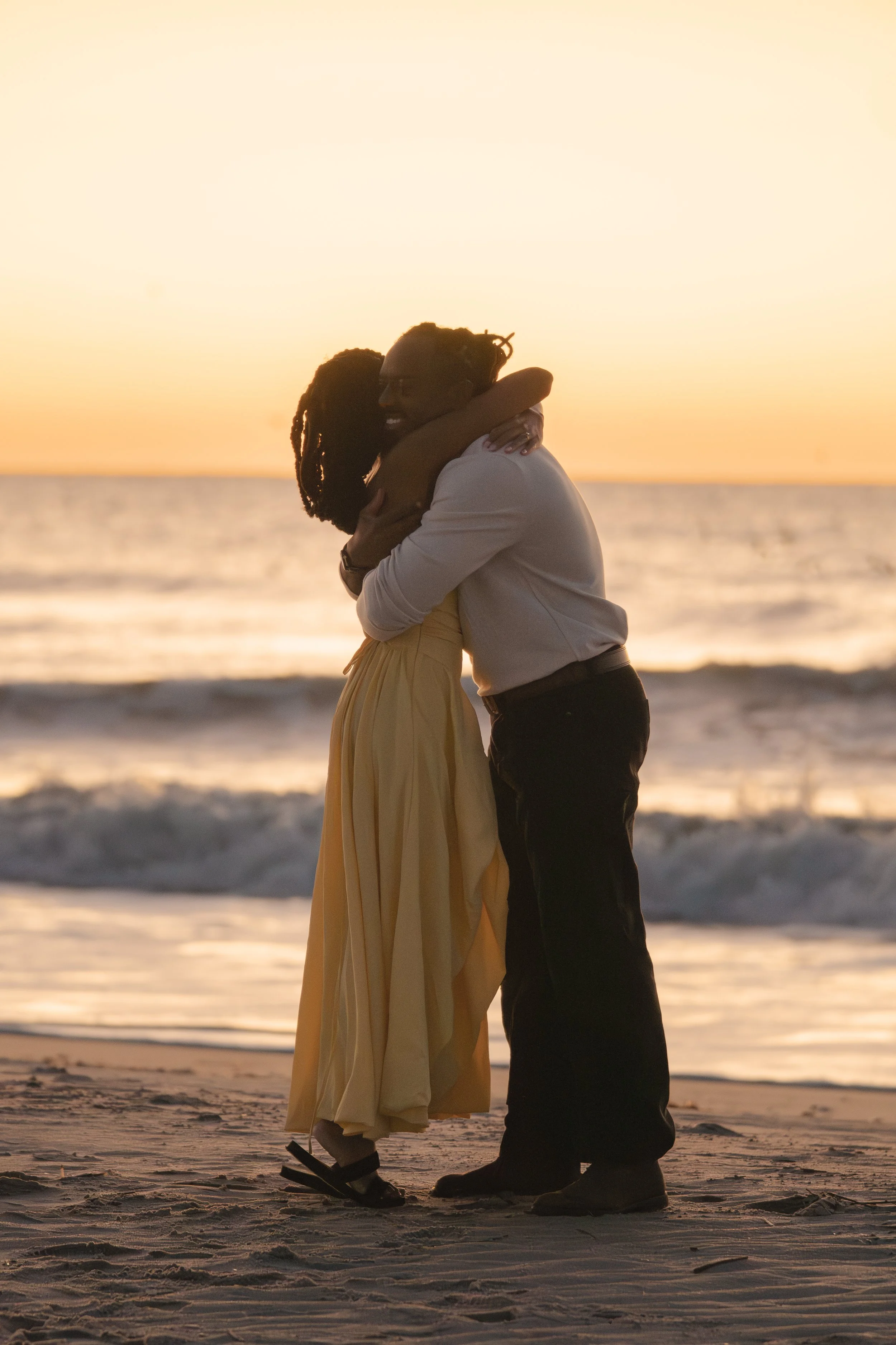 Engagement Photographer in Wilmington, North Carolina / Wilmington, NC photographer / couples photographer / maternity photographer / Wrightsville Beach NC / Carolina Beach / Kure Beach