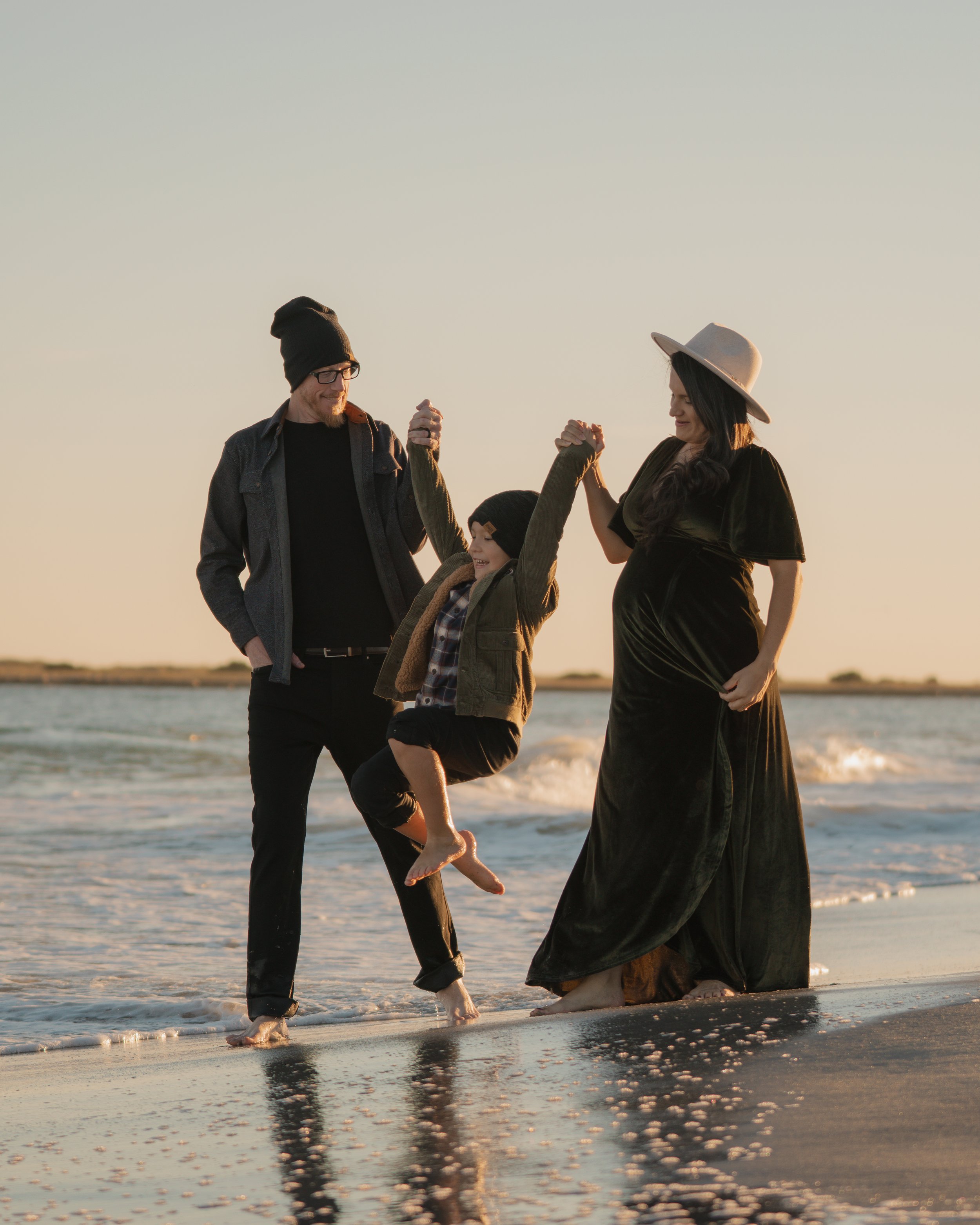 family photo photographer wilmington nc wrightsville beach north carolina