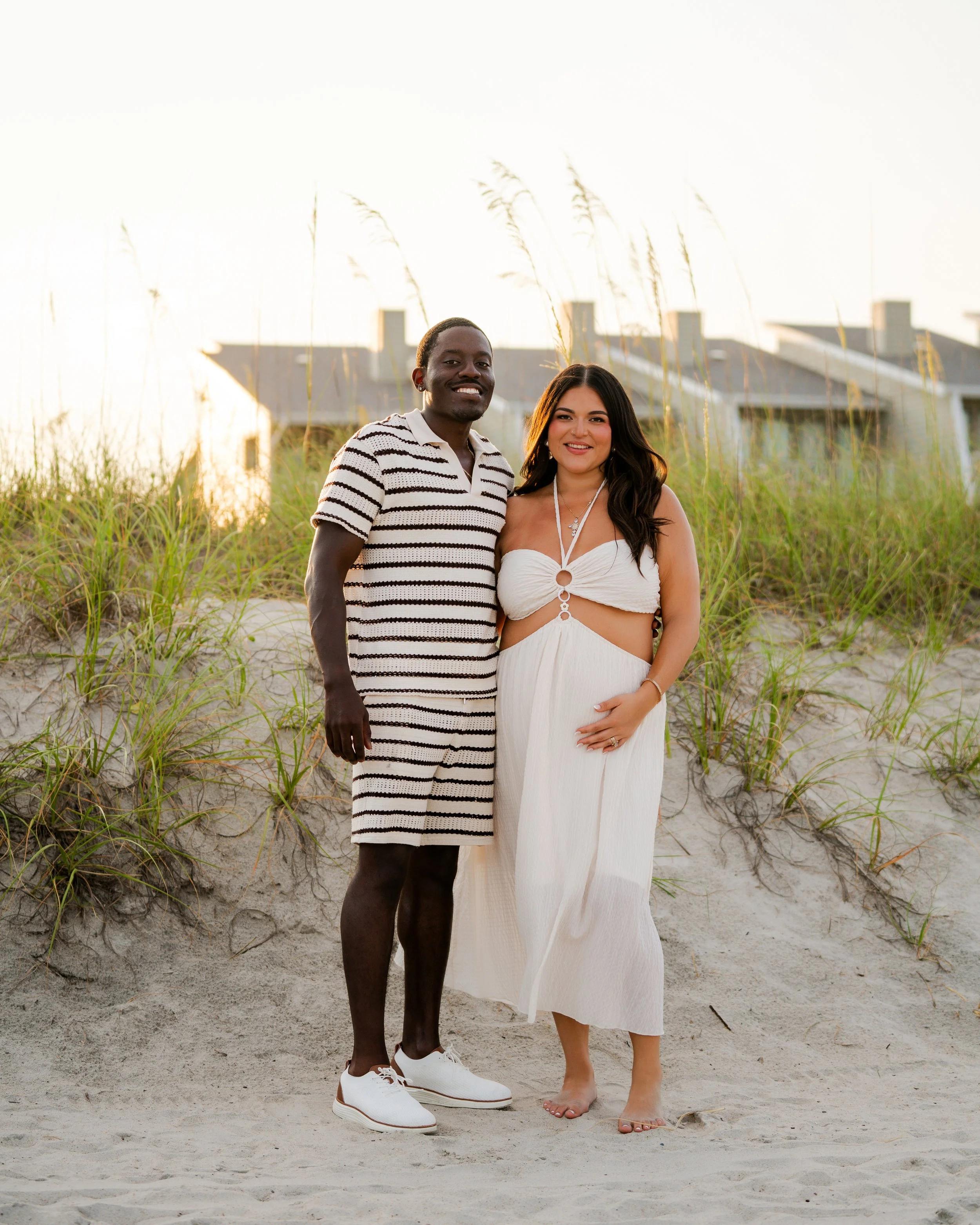 Engagement Photographer in Wilmington, North Carolina / Wilmington, NC photographer / proposal photographer in wilmington nc / proposal photographer wrightsville beach nc / couples photographer / maternity photographer / Wrightsville Beach NC / Carol