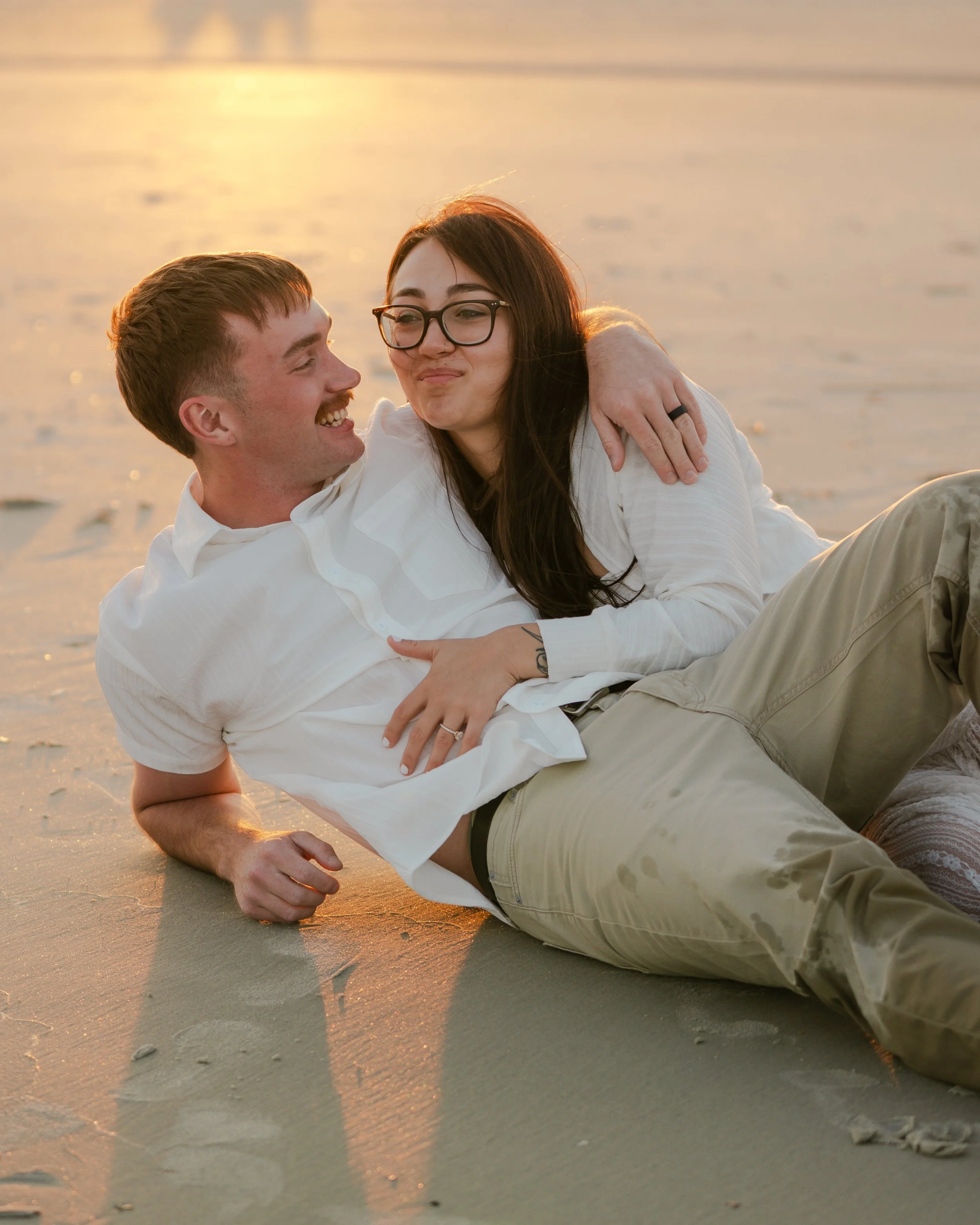 Engagement Photographer in Wilmington, North Carolina / Wilmington, NC photographer / couples photographer / maternity photographer / Wrightsville Beach NC / Carolina Beach / Kure Beach