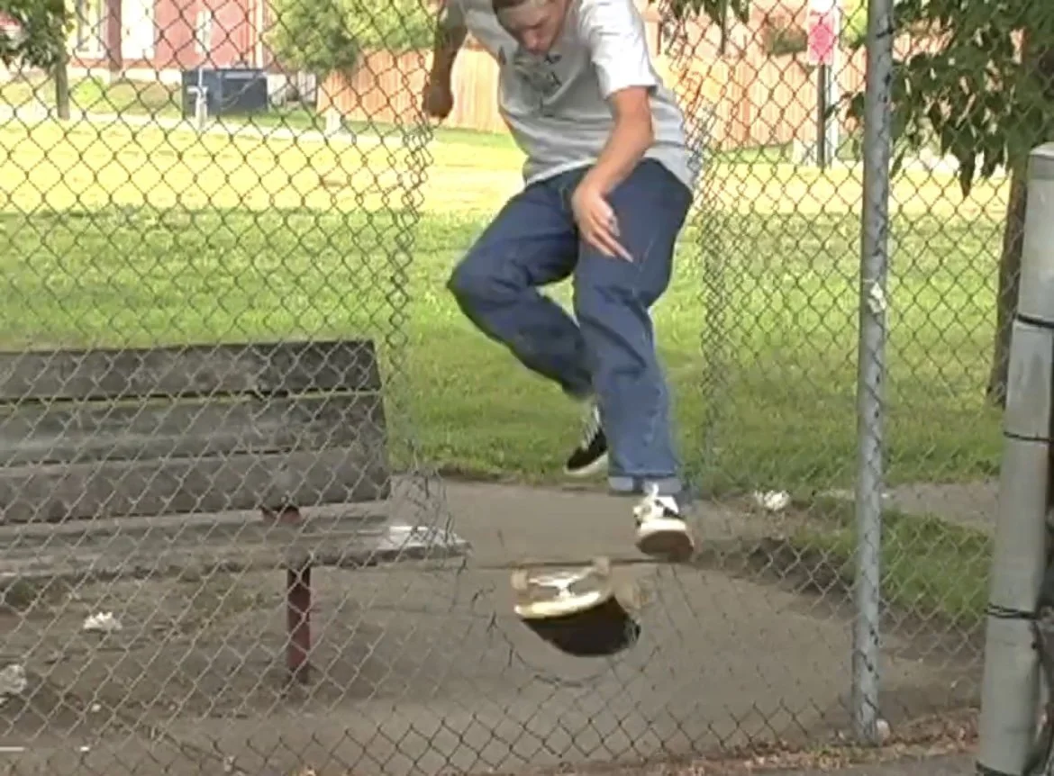 misprint-wishyouwell-skateboarding1.jpg