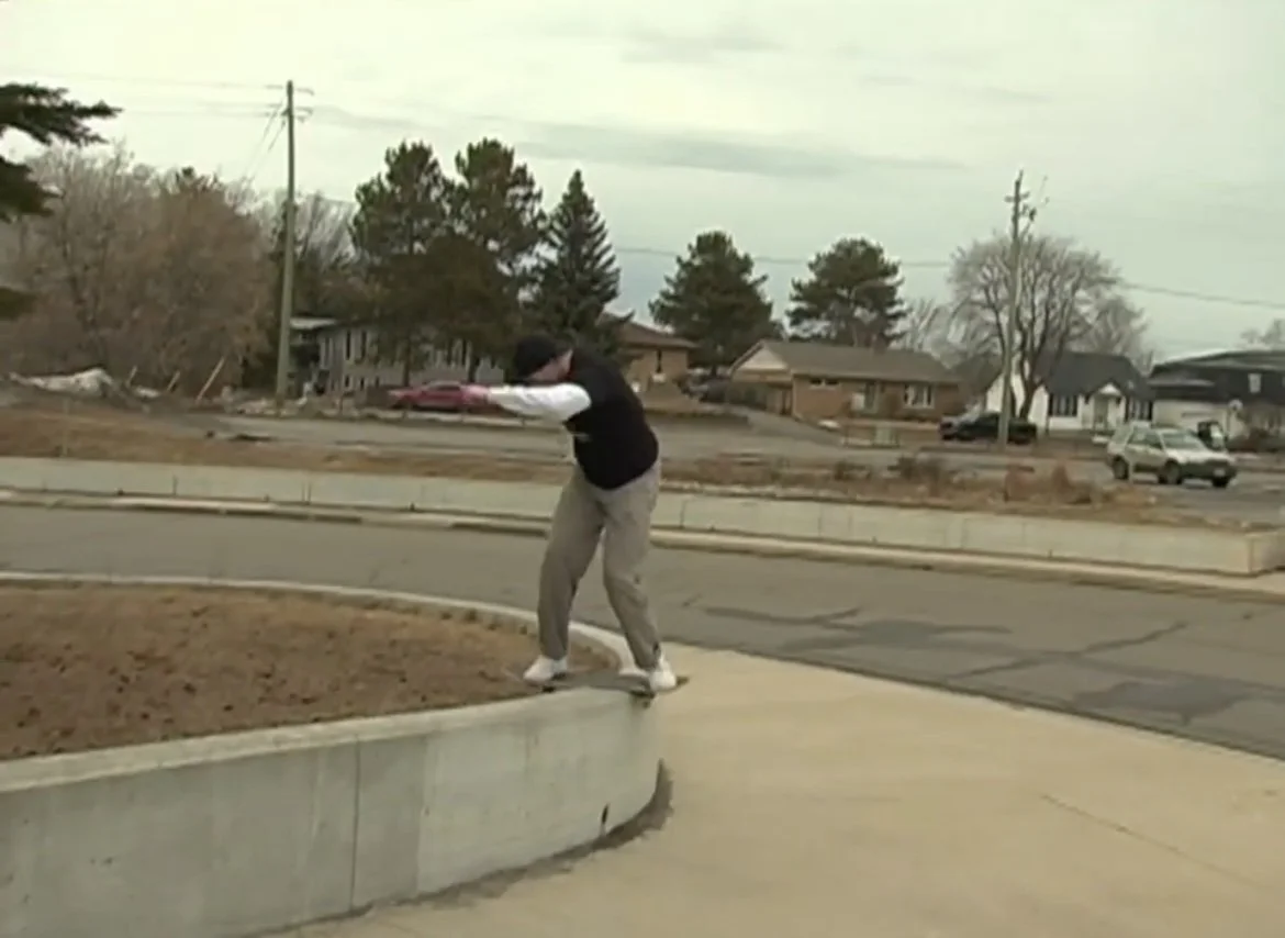 misprint-wishyouwell-skateboarding3.jpg