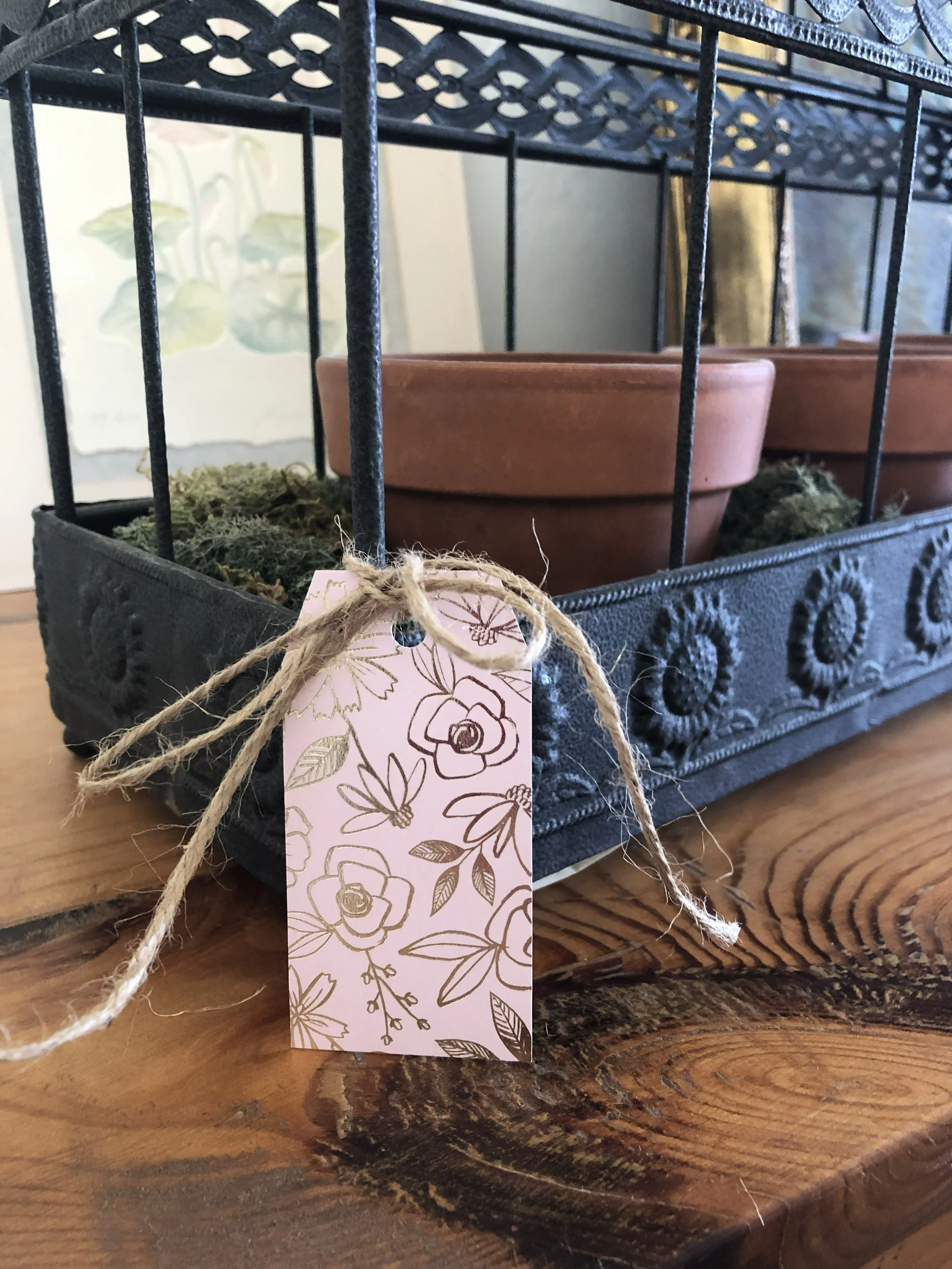 Garden Decor with Moss at Bloomie's Boutique. (Photo credit: Melissa Mitchell-Hooge)