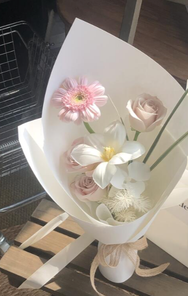 Petite Bouquet - Small Size