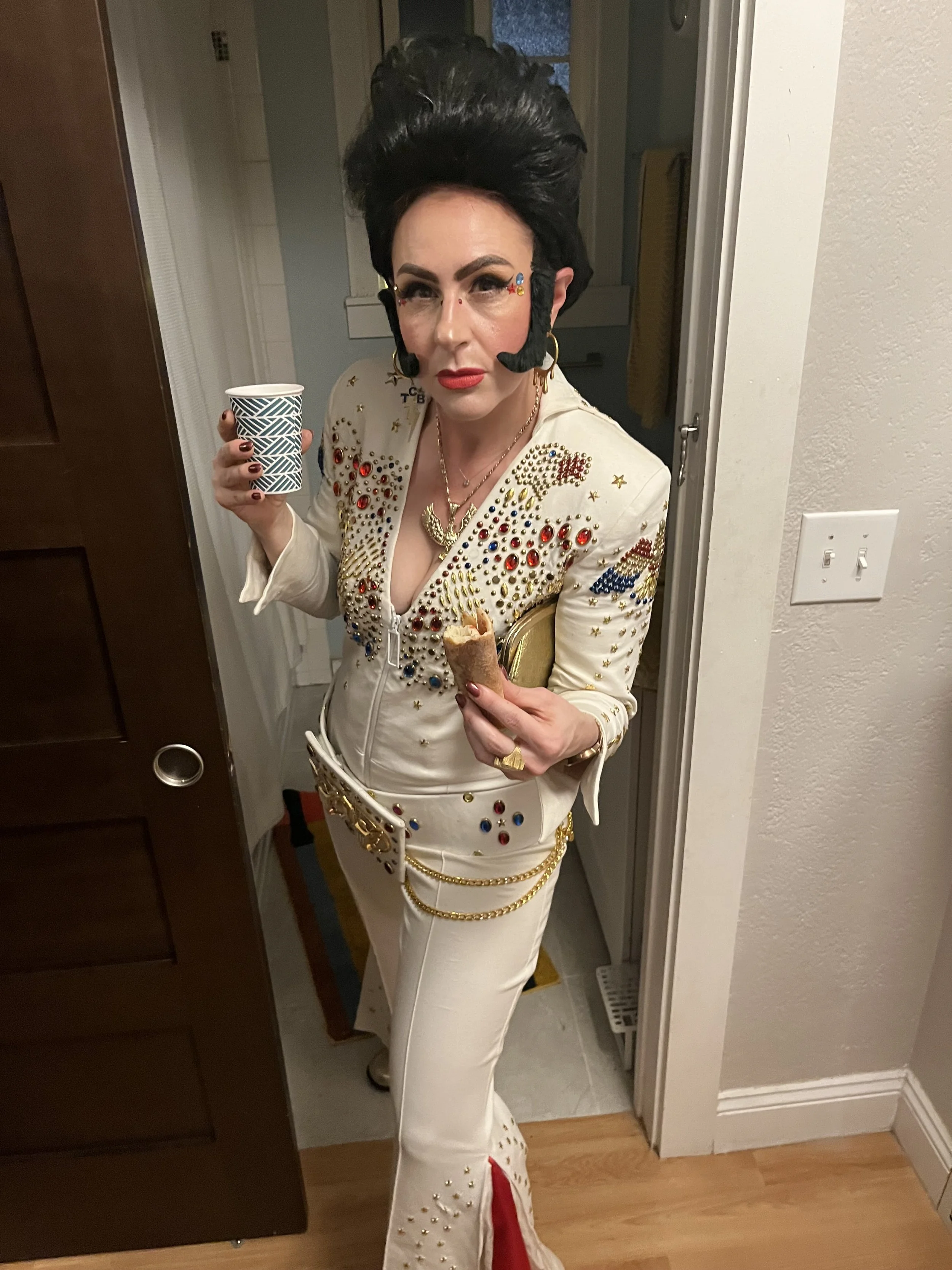 elvis.JPG