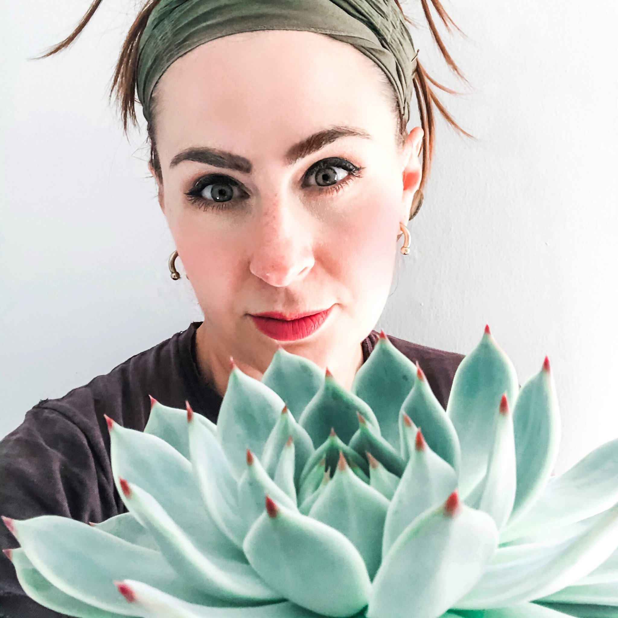 selfie_plant.jpg