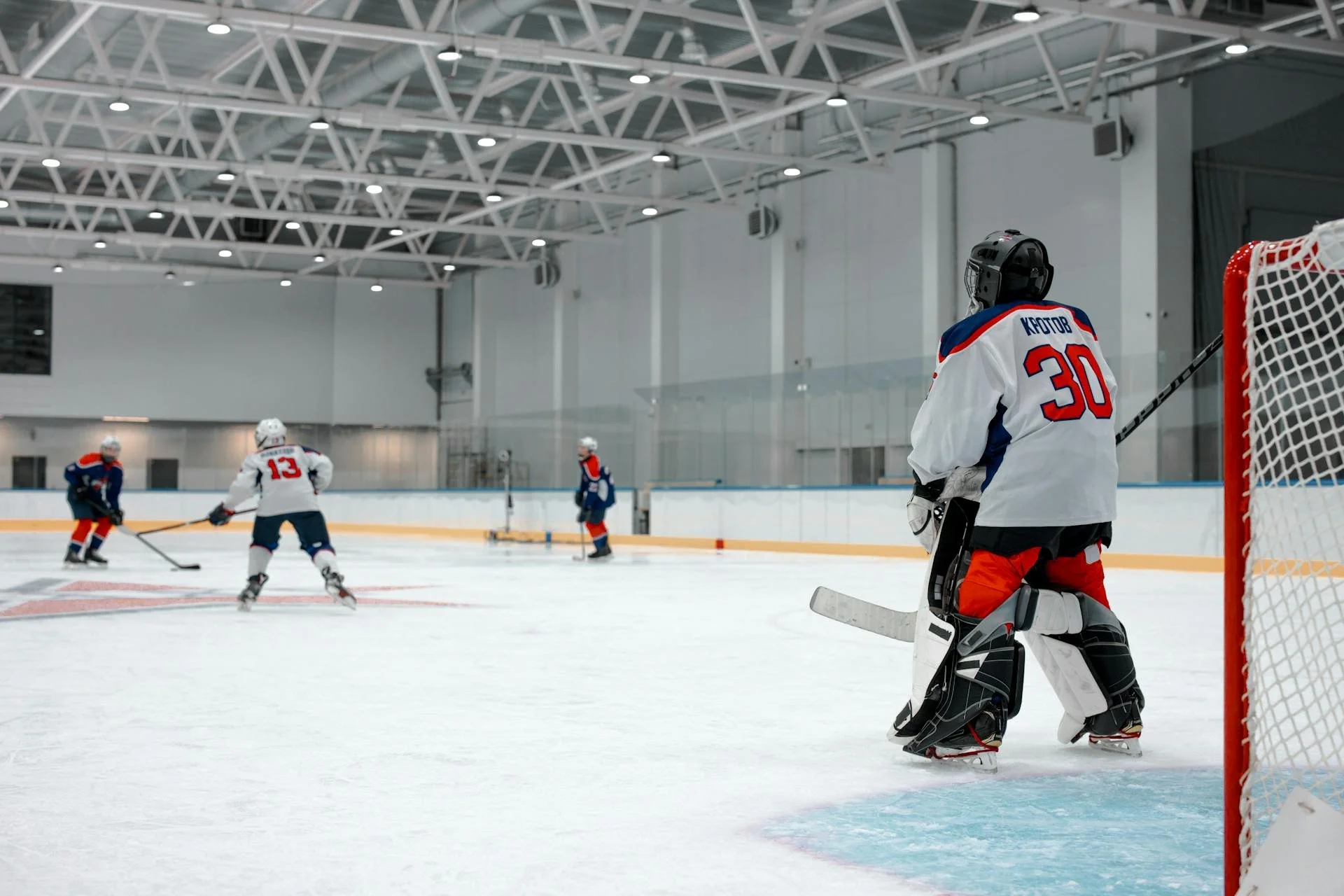 What hockey rink managers need to know about healthy vending machines