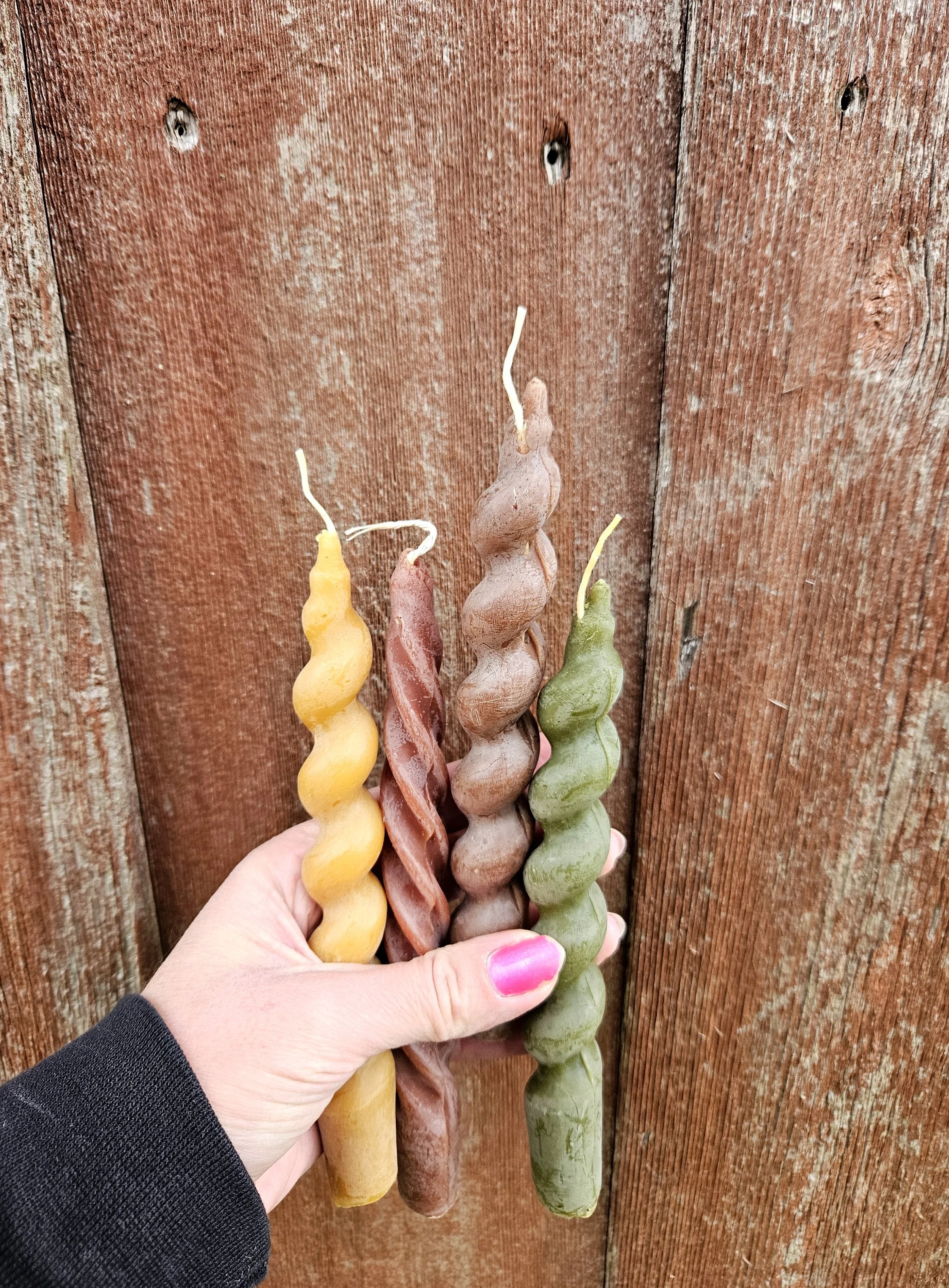 Beeswax Taper Candle