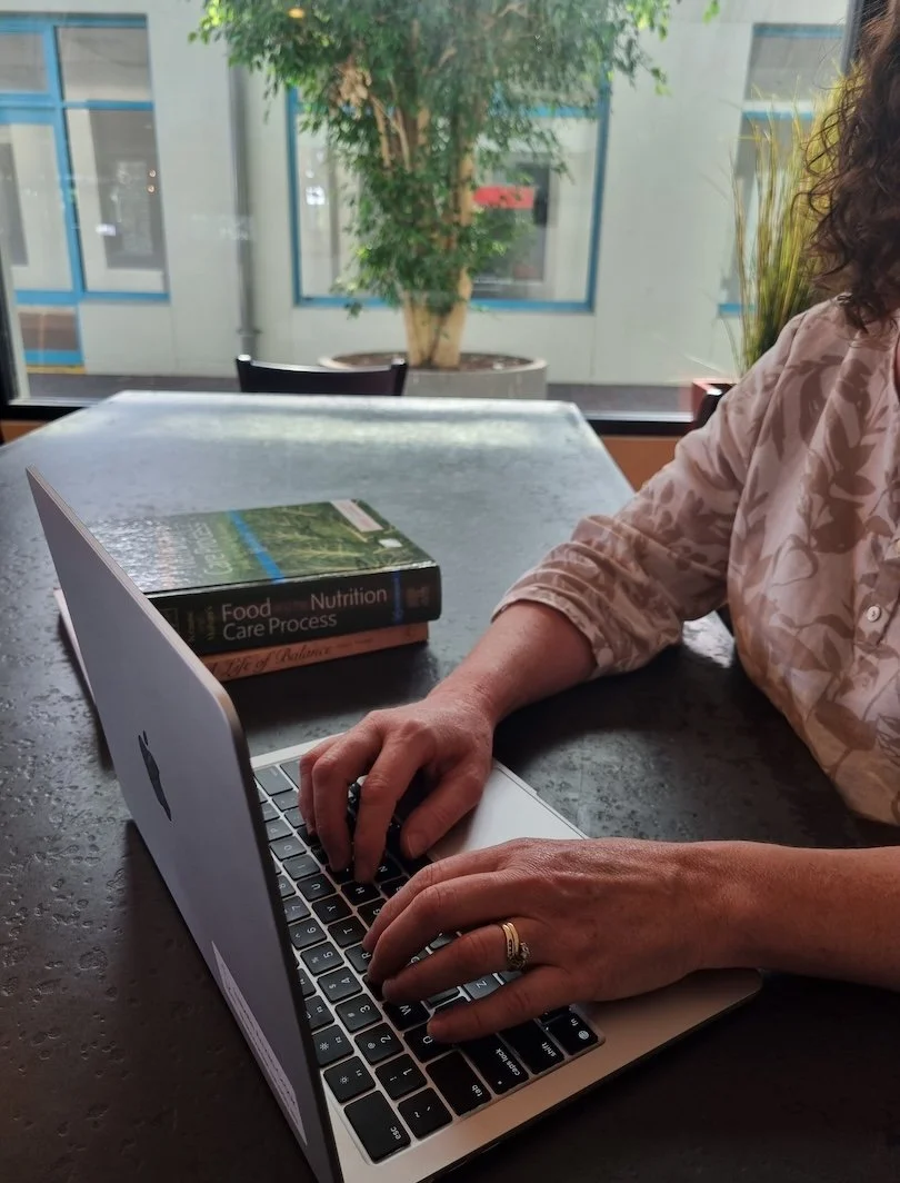 Reviewing personalised nutrition plan during a follow-up consultation