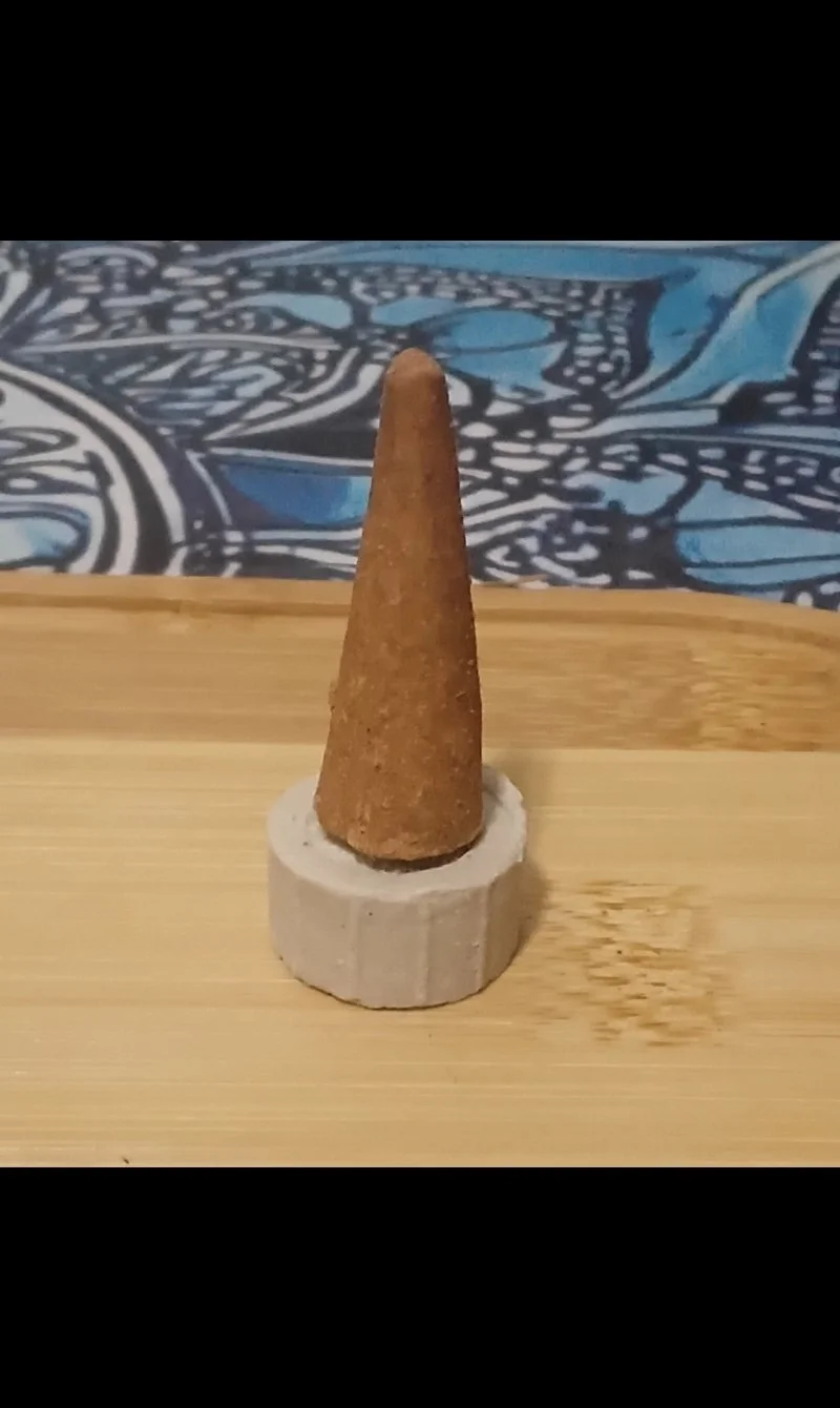 1 Sampler Incense Cone • Satya SUPERHIT Dhoop Cone