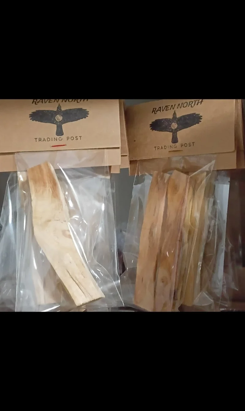 Palo Santo 4" Stick • 1 PC / 2 PC