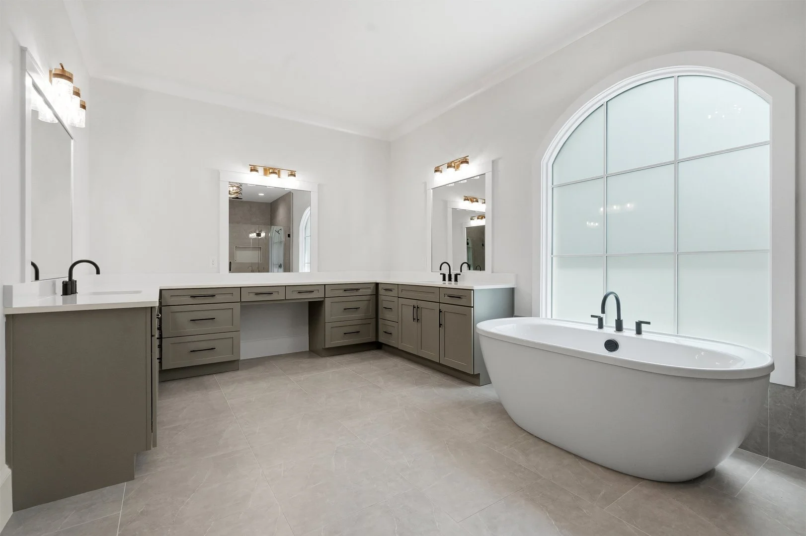 27-027 - 275 Heatherton Way Milton GA.jpg