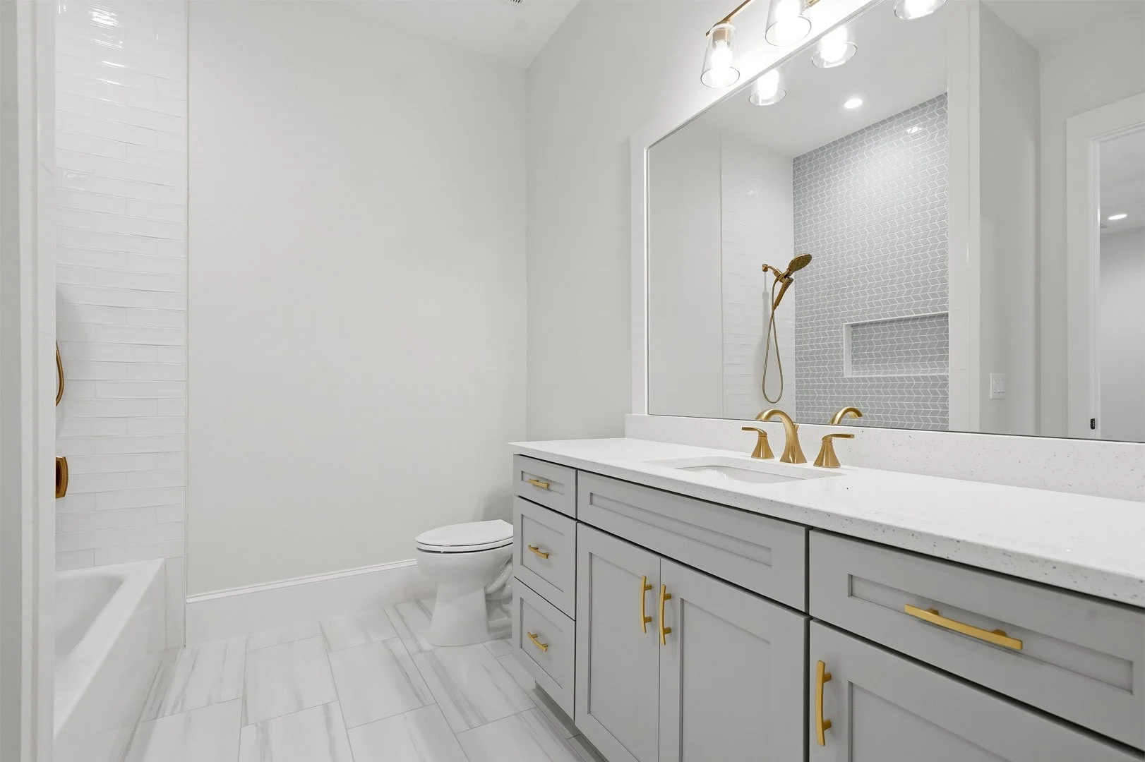 50-050 - 275 Heatherton Way Milton GA.jpg