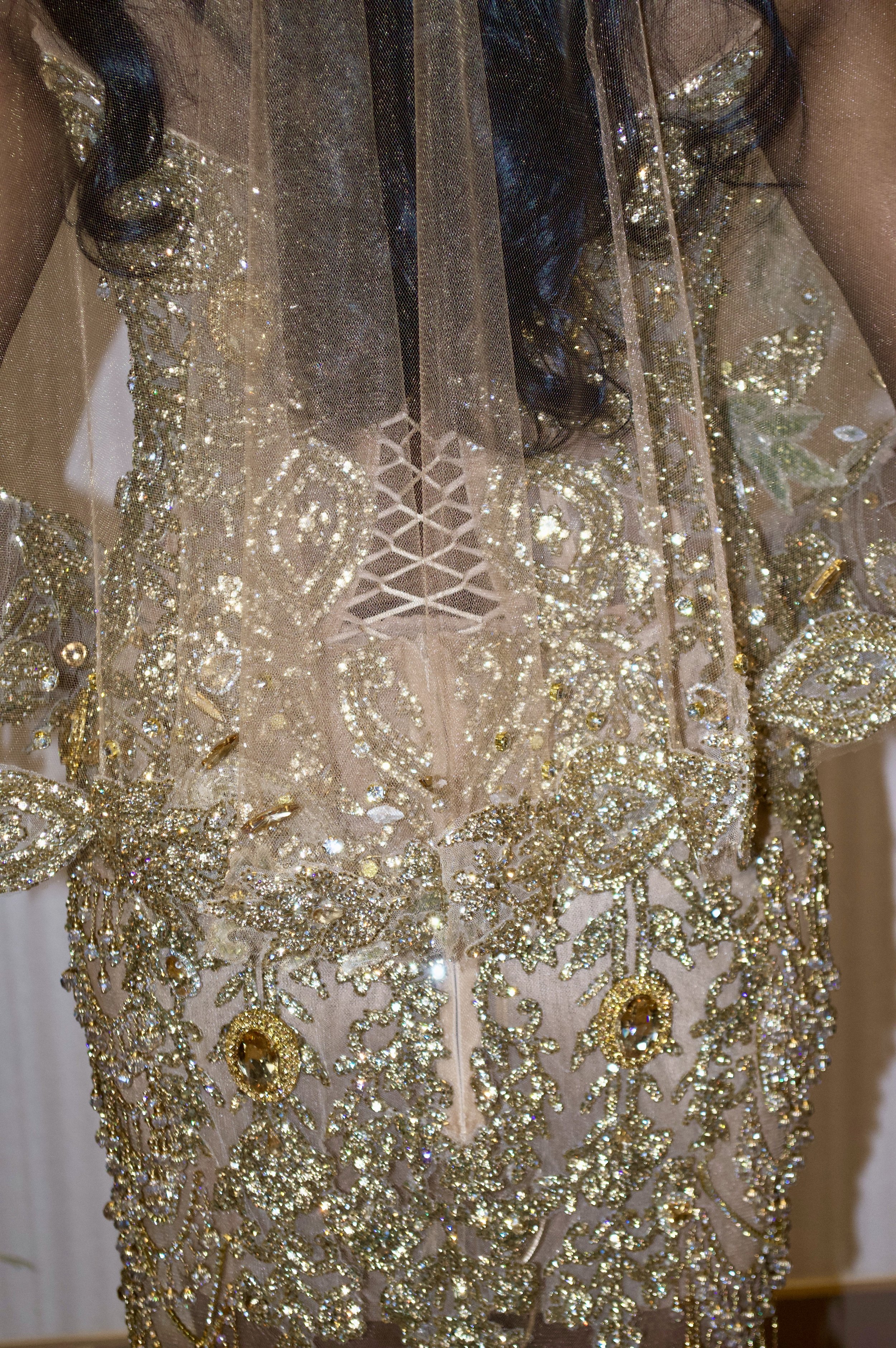 Dubai night_Details_Back2.jpg