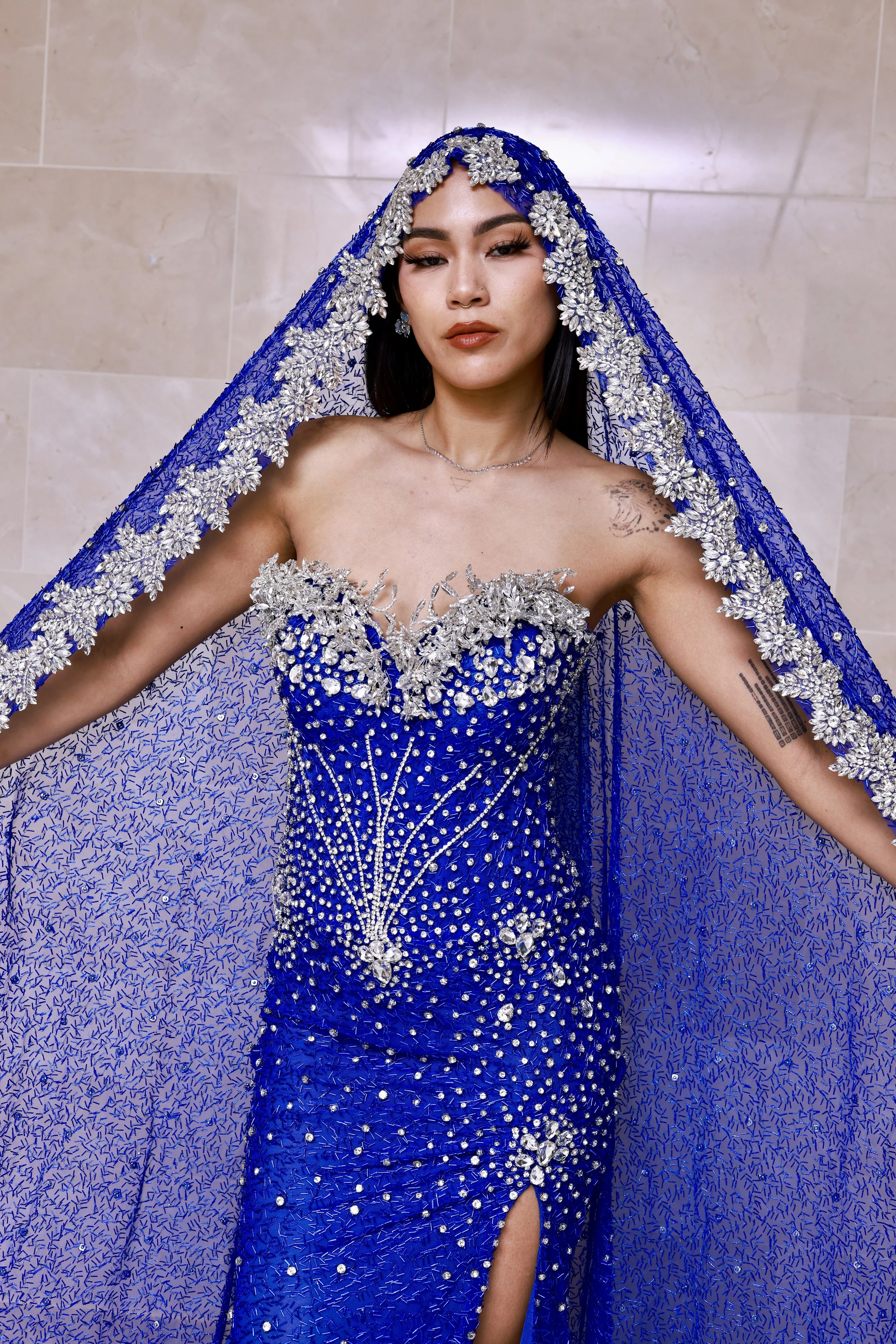 Spice Blue_front_closeup.jpg